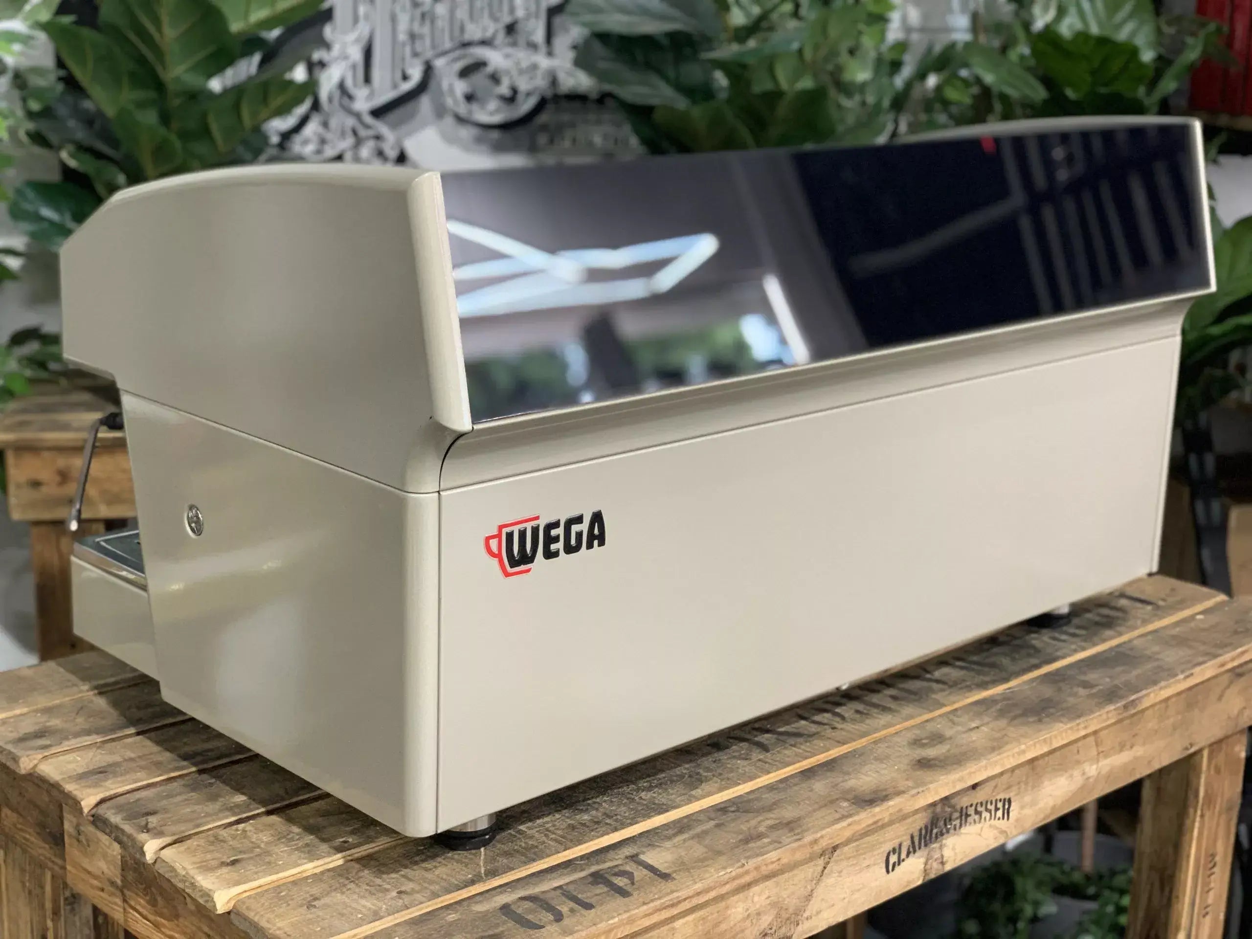 Wega Atlas 3 Group Sand - Used
