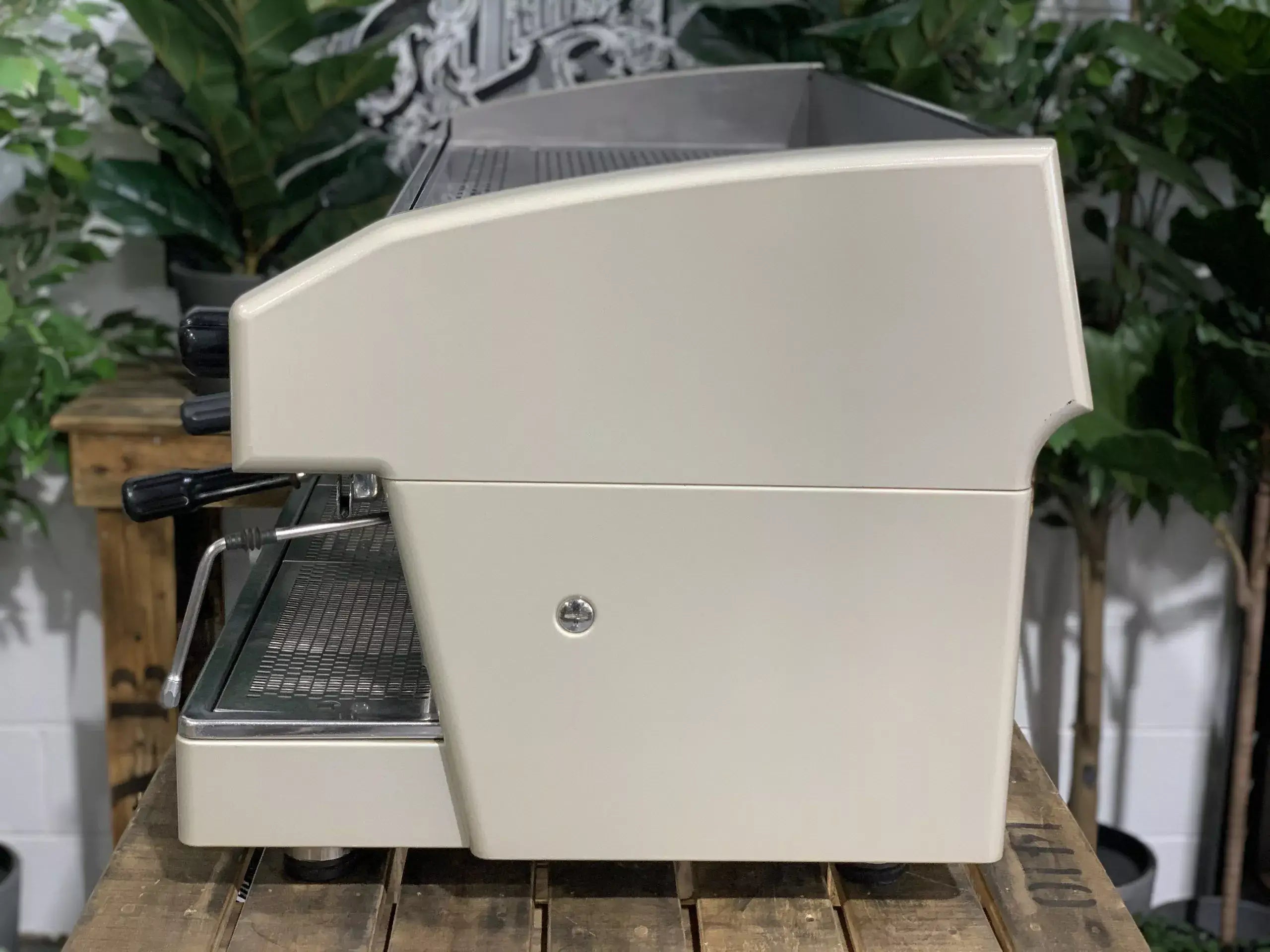 Wega Atlas 3 Group Sand - Used