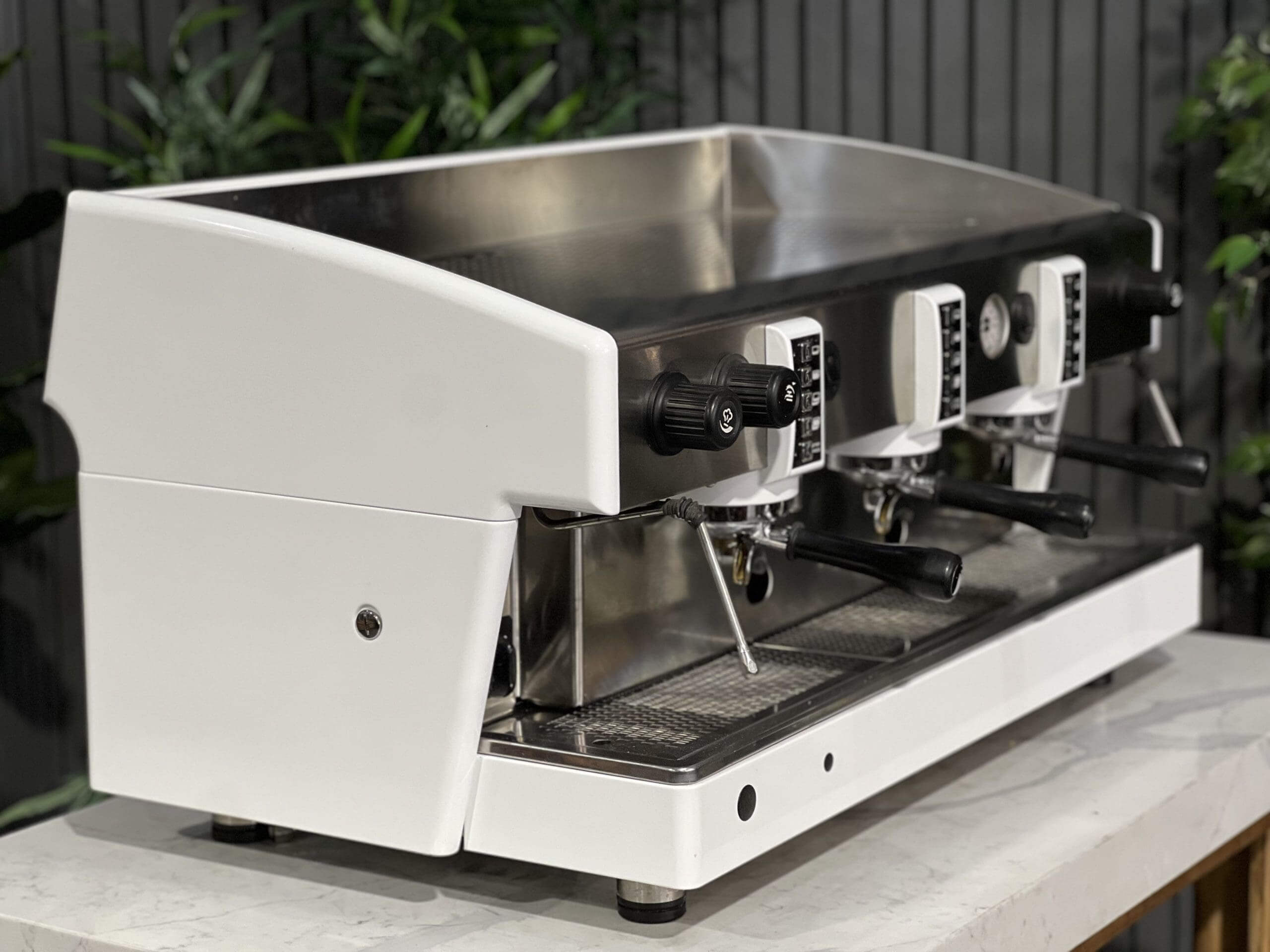 Wega Atlas EVD 3 Group White - Used