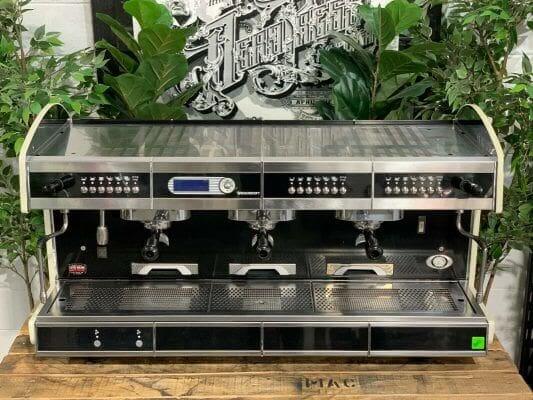 Wega Concept 3 Group Black with Black Splash Back - Used