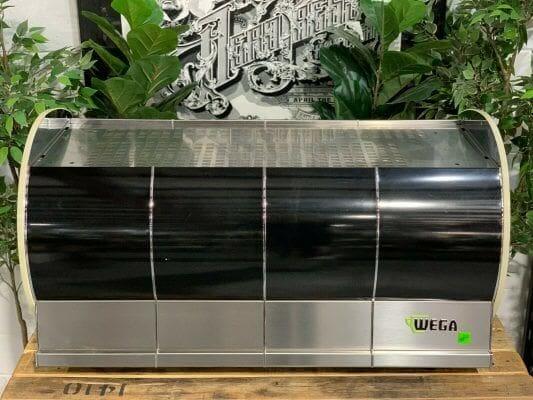 Wega Concept 3 Group Black with Black Splash Back - Used