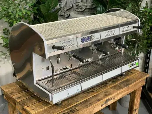 Wega Concept 3 Group White - Used