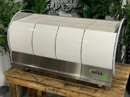 Wega Concept 3 Group White - Used
