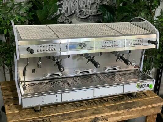 Wega Concept 3 Group White - Used
