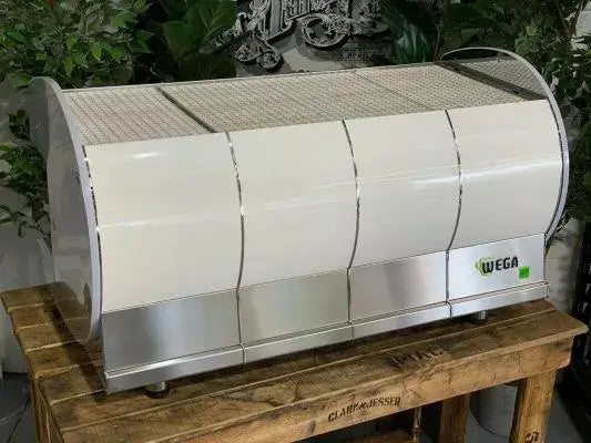 Wega Concept 3 Group White - Used