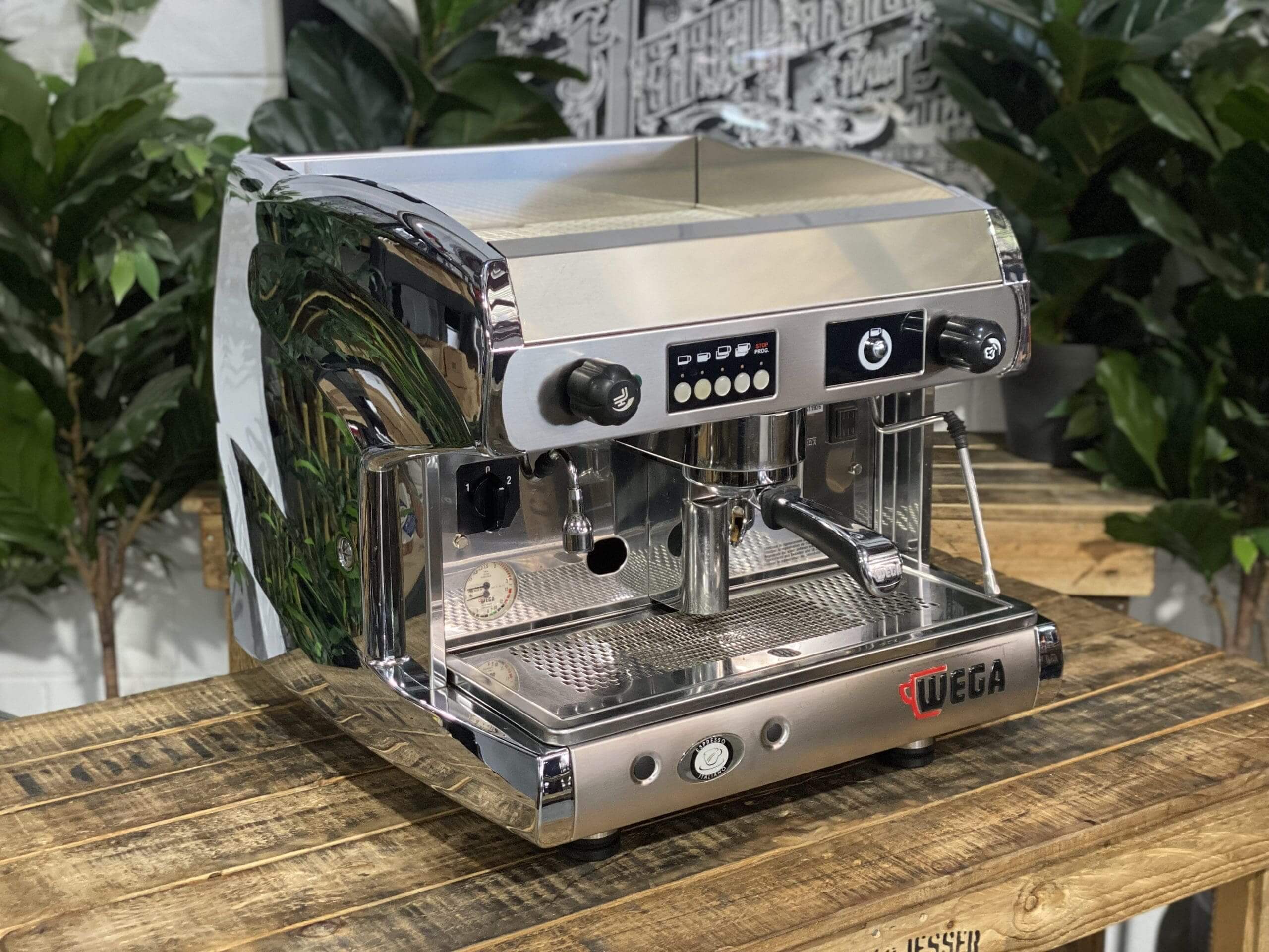 Wega Polaris 1 Group Chrome - Used