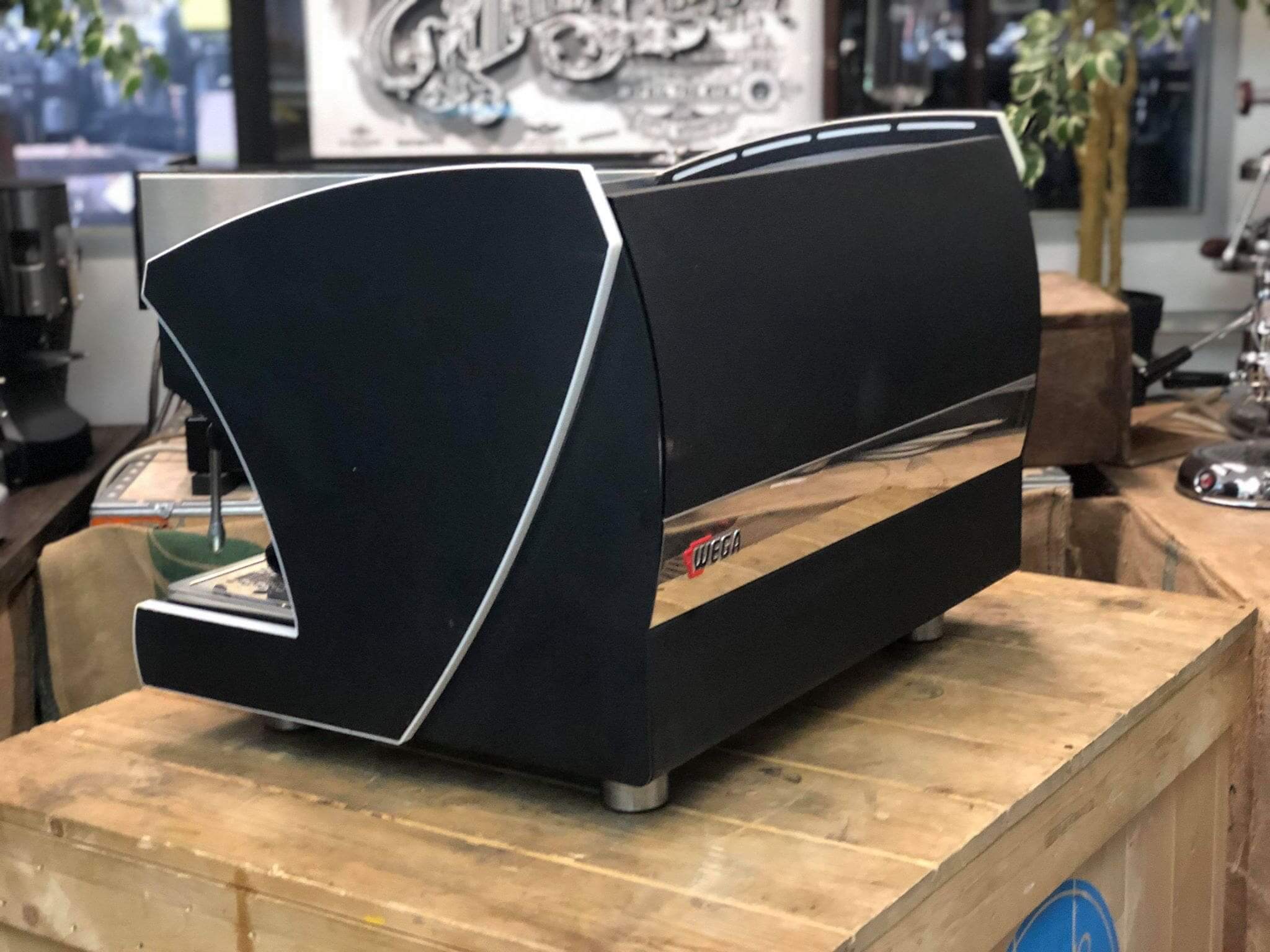 Wega Polaris Tron 2 Group Black - Used