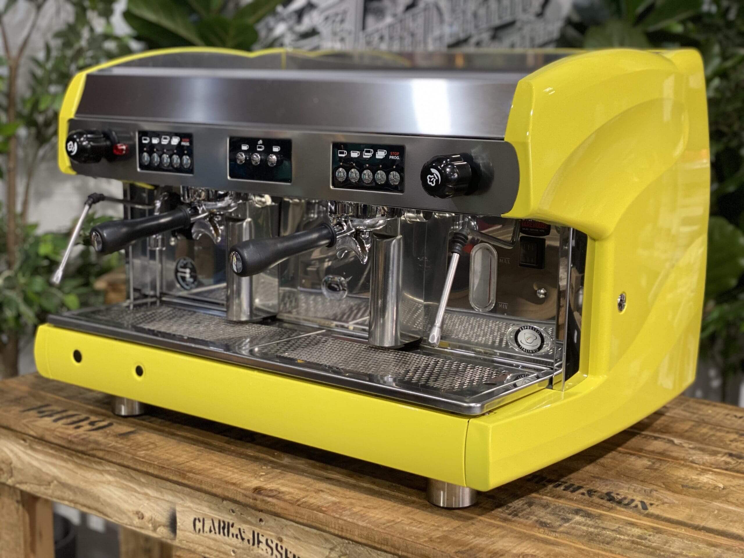 Wega Polaris High Cup 2 Group Bright Yellow - Used