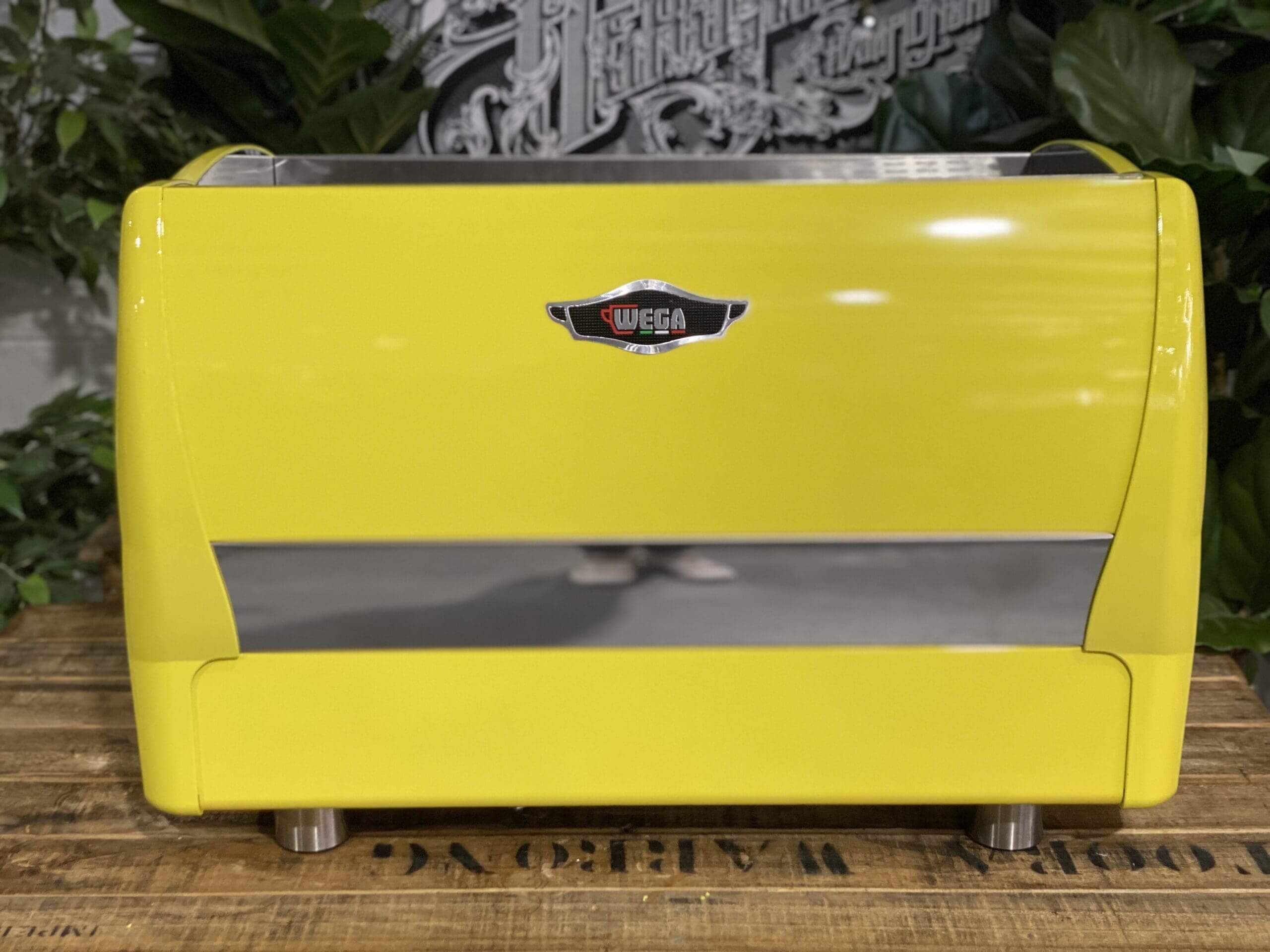 Wega Polaris High Cup 2 Group Bright Yellow - Used