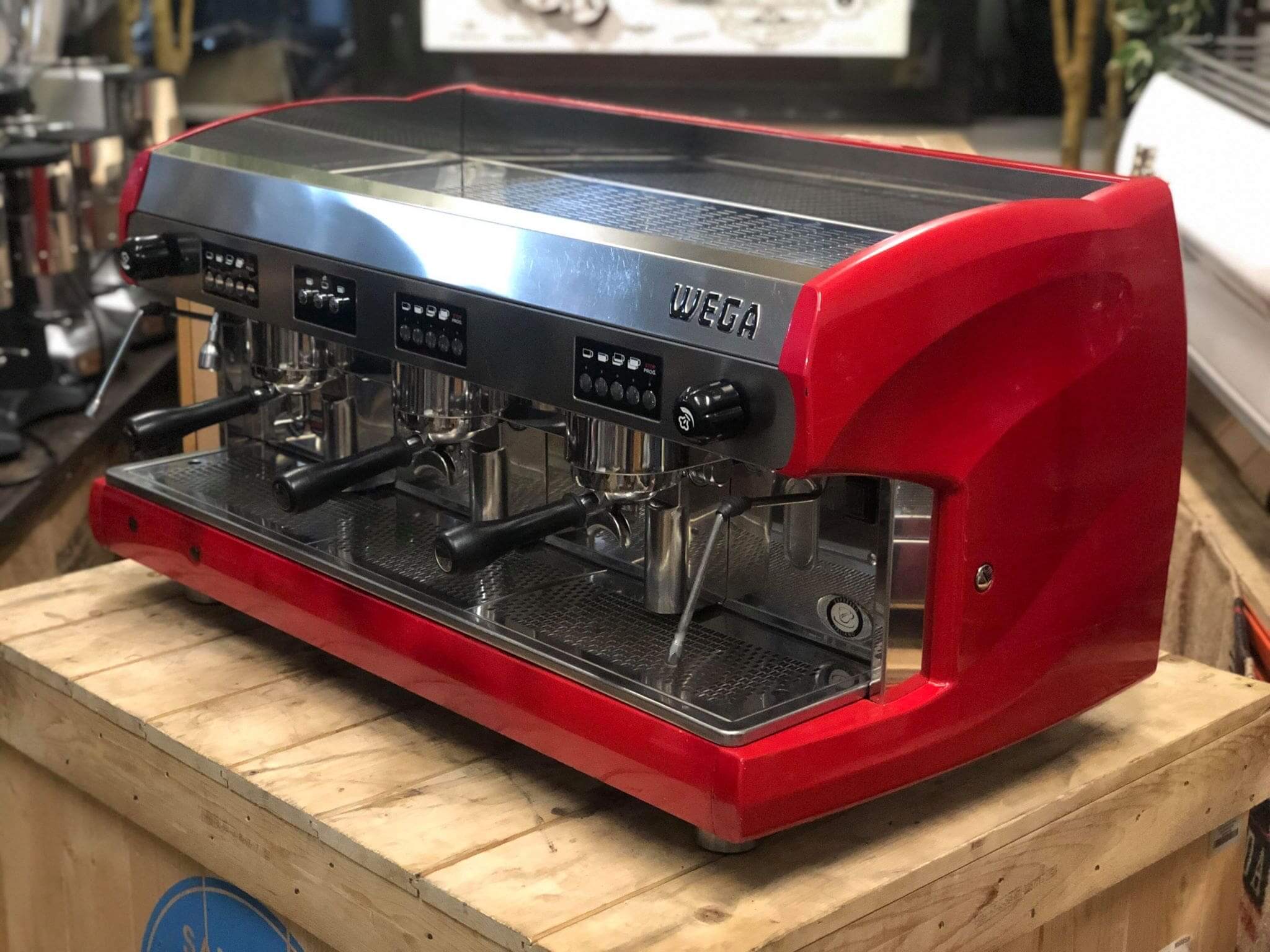 Wega  Polaris 3 Group Low Cup Red - Used