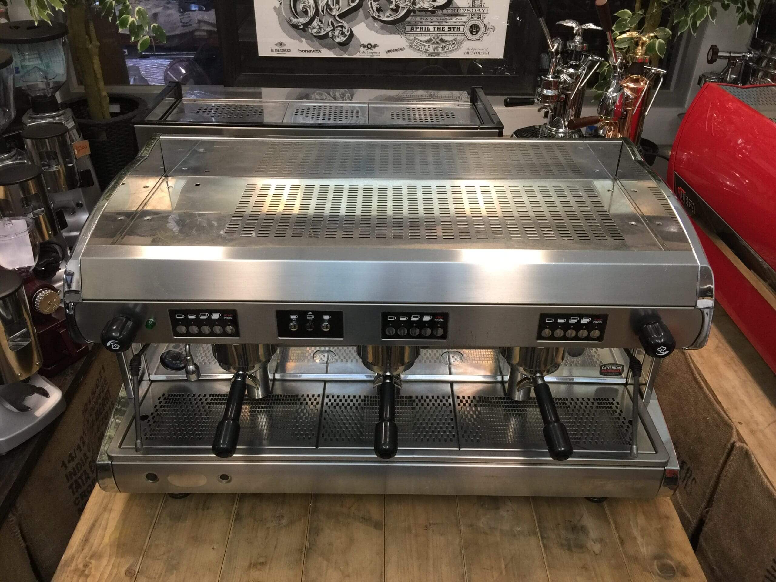 Wega  Polaris 3 Group Low Cup Chrome - Used