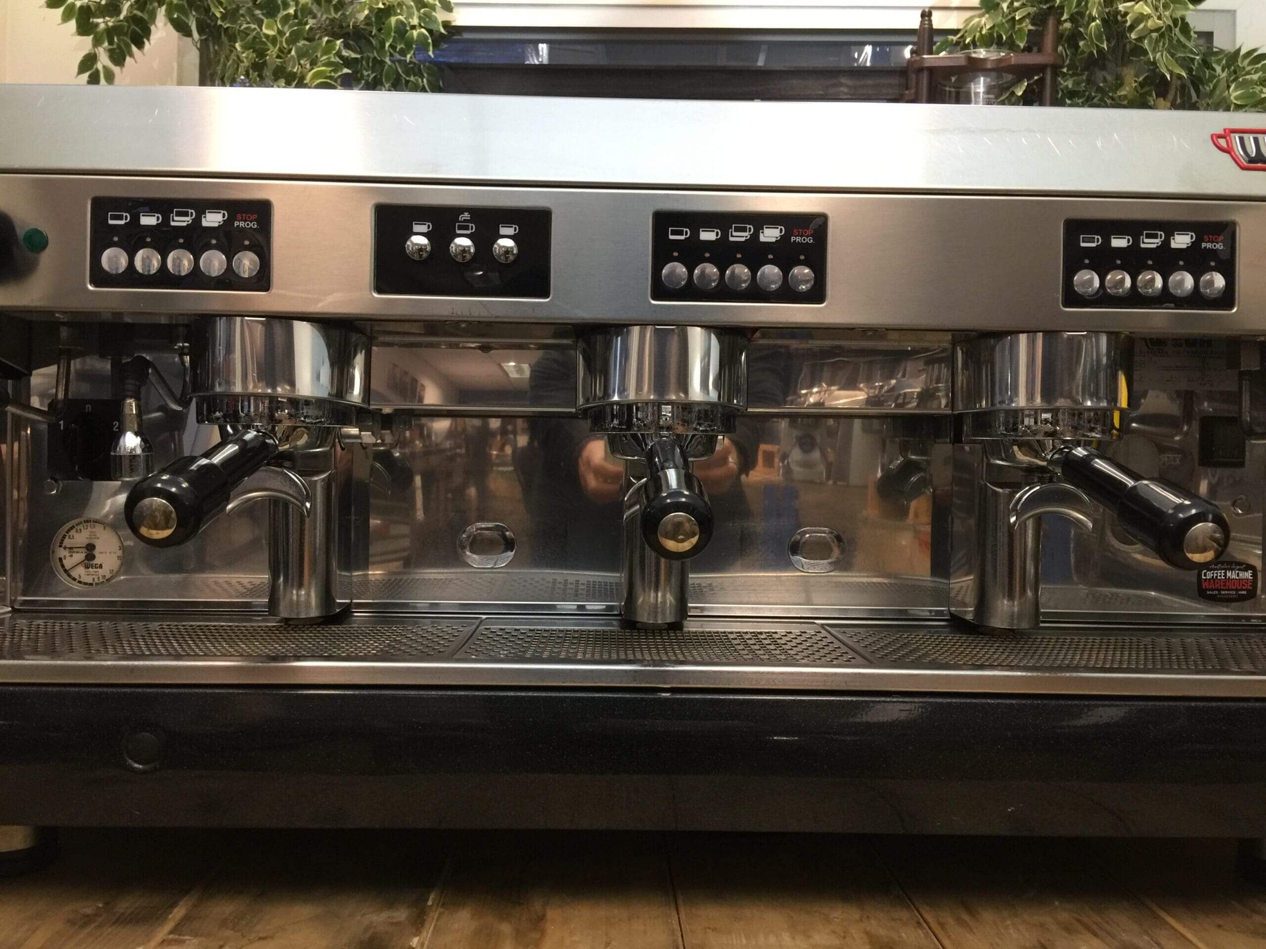 Wega  Polaris 3 Group Low Cup Metallic Black - Used