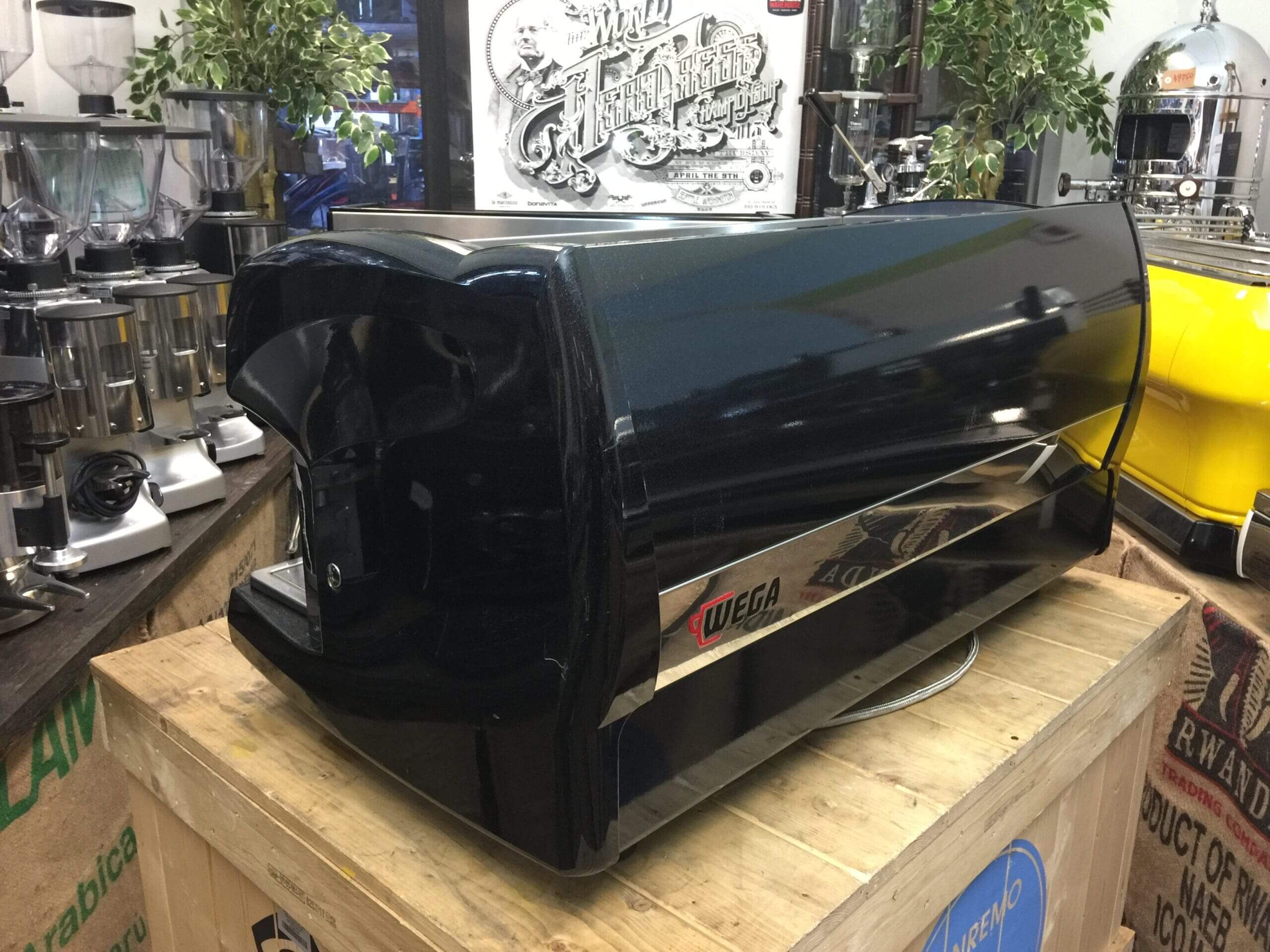 Wega Polaris 3 Group Low Cup Metallic Black - Used