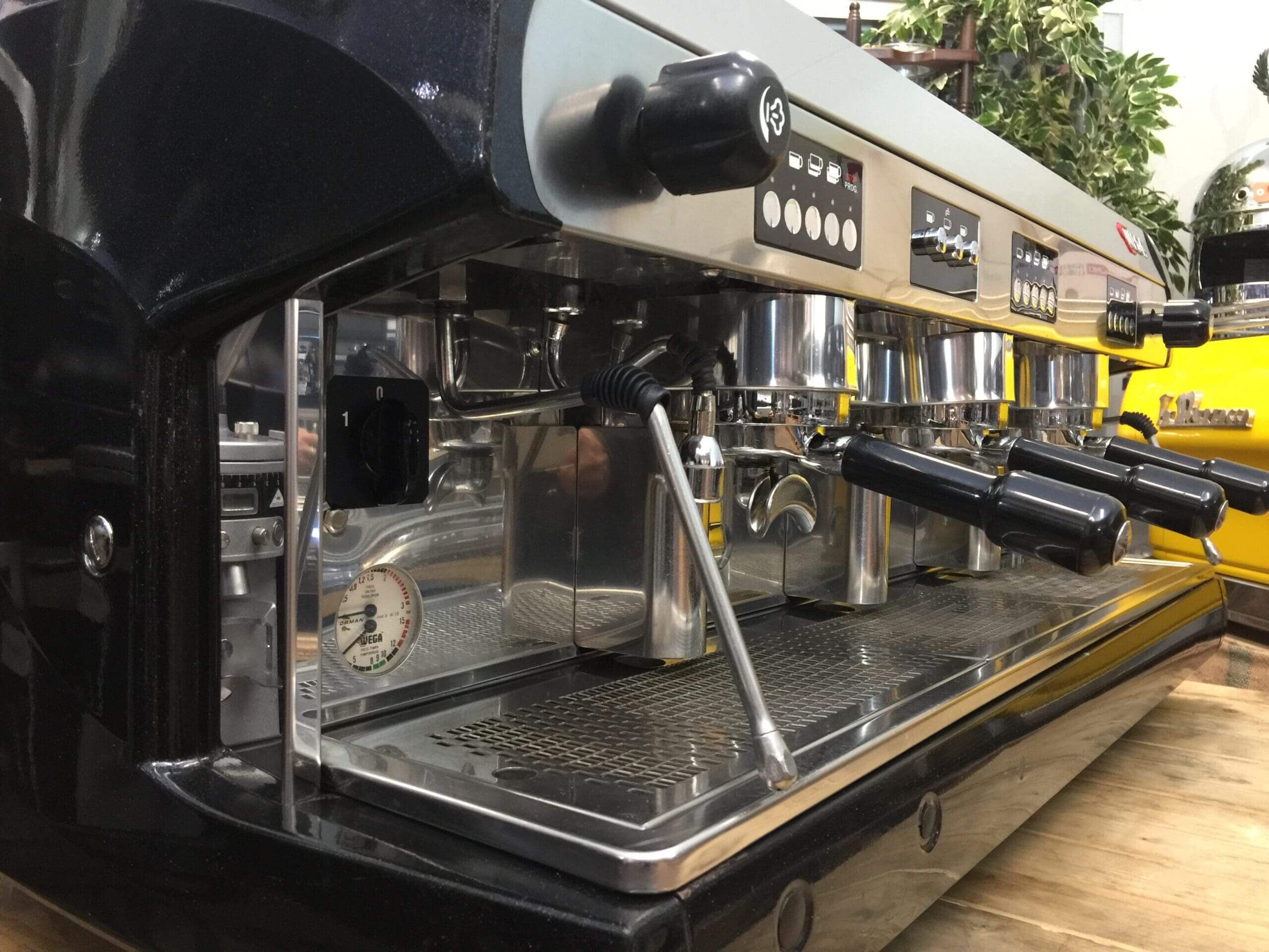 Wega Polaris 3 Group Low Cup Metallic Black - Used