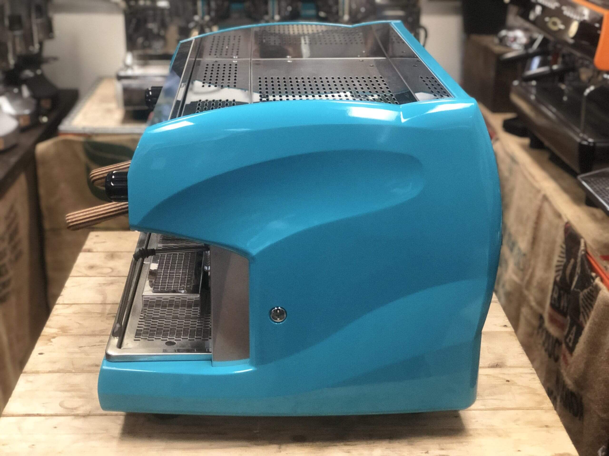 Wega  Polaris Timber Handles 2 Group High Cup Blue - Used