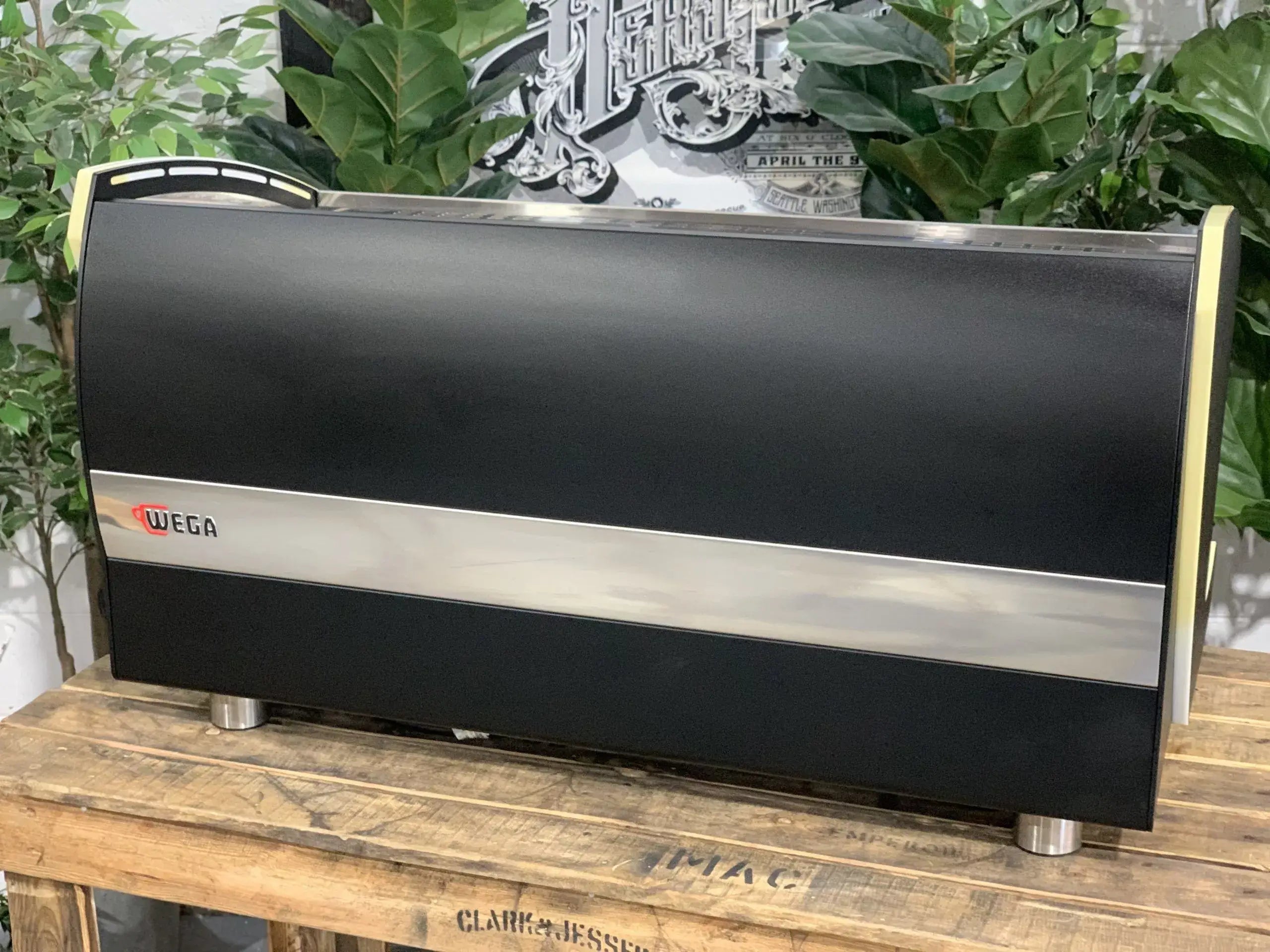 Wega Polaris Tron 3 Group Coffee Machine Black - Used