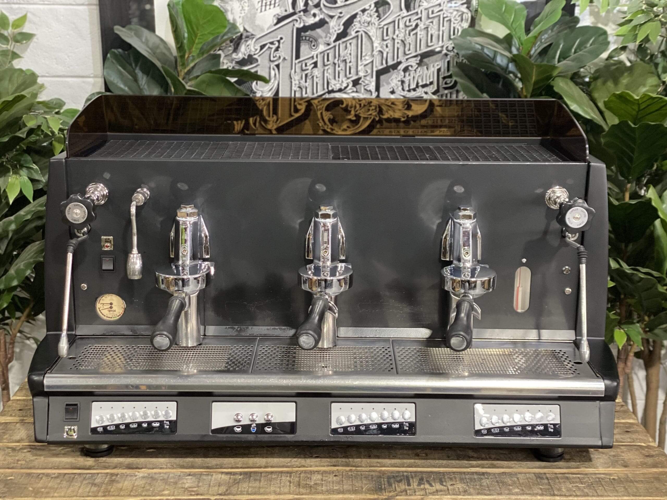 Wega Vela Vintage 3 Group Black - Used