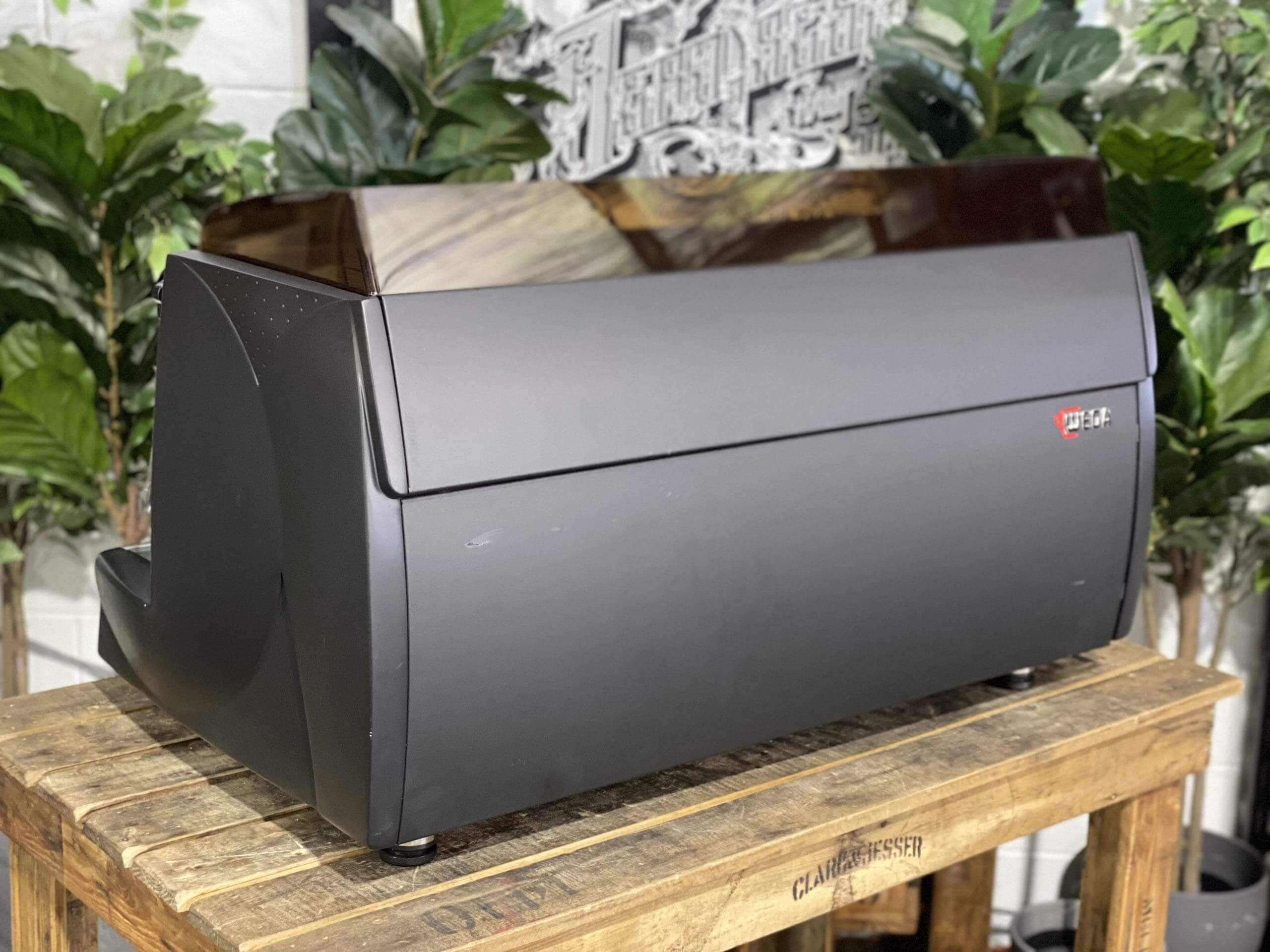 Wega Vela Vintage 3 Group Black - Used