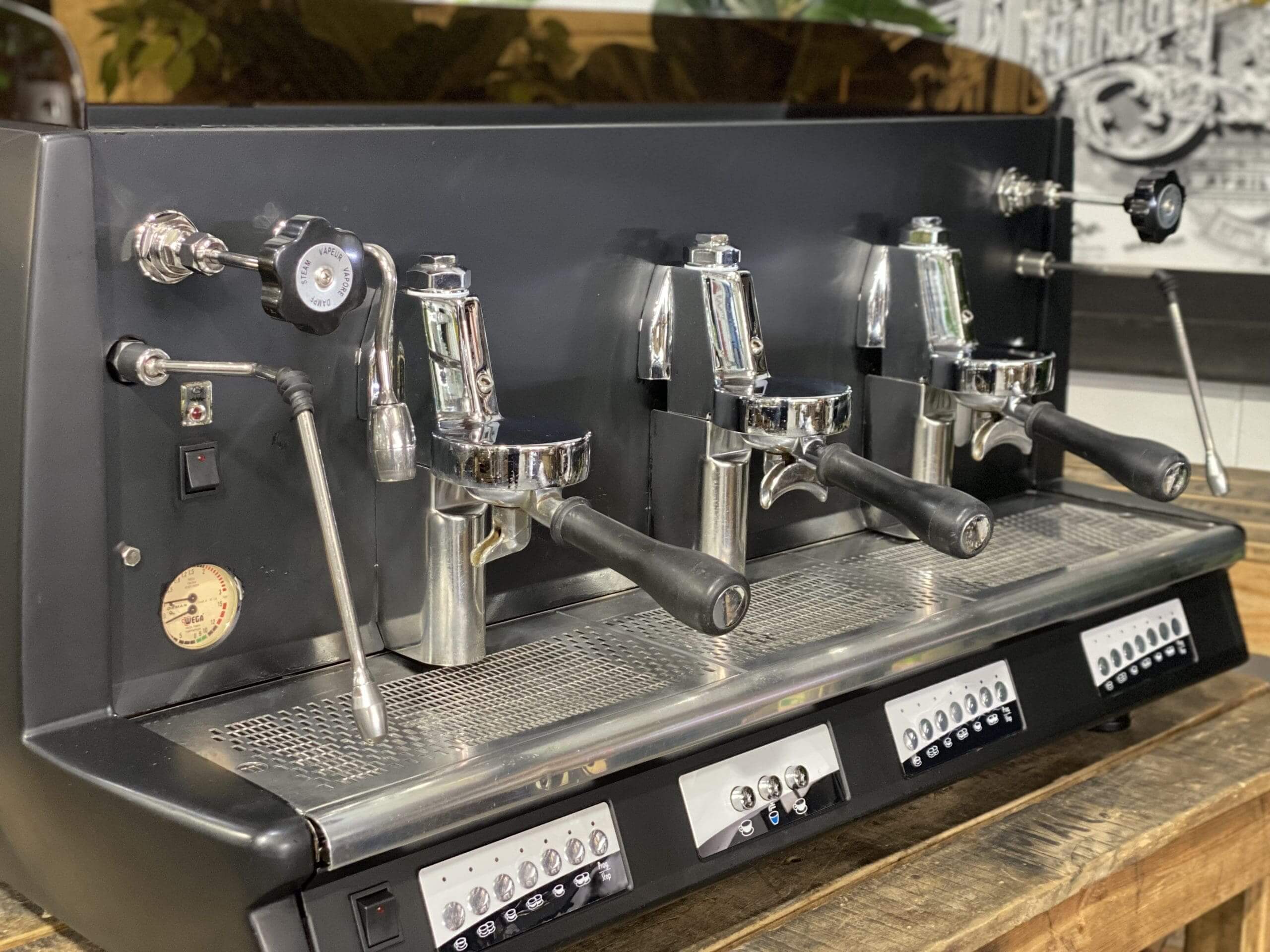 Wega Vela Vintage 3 Group Black - Used