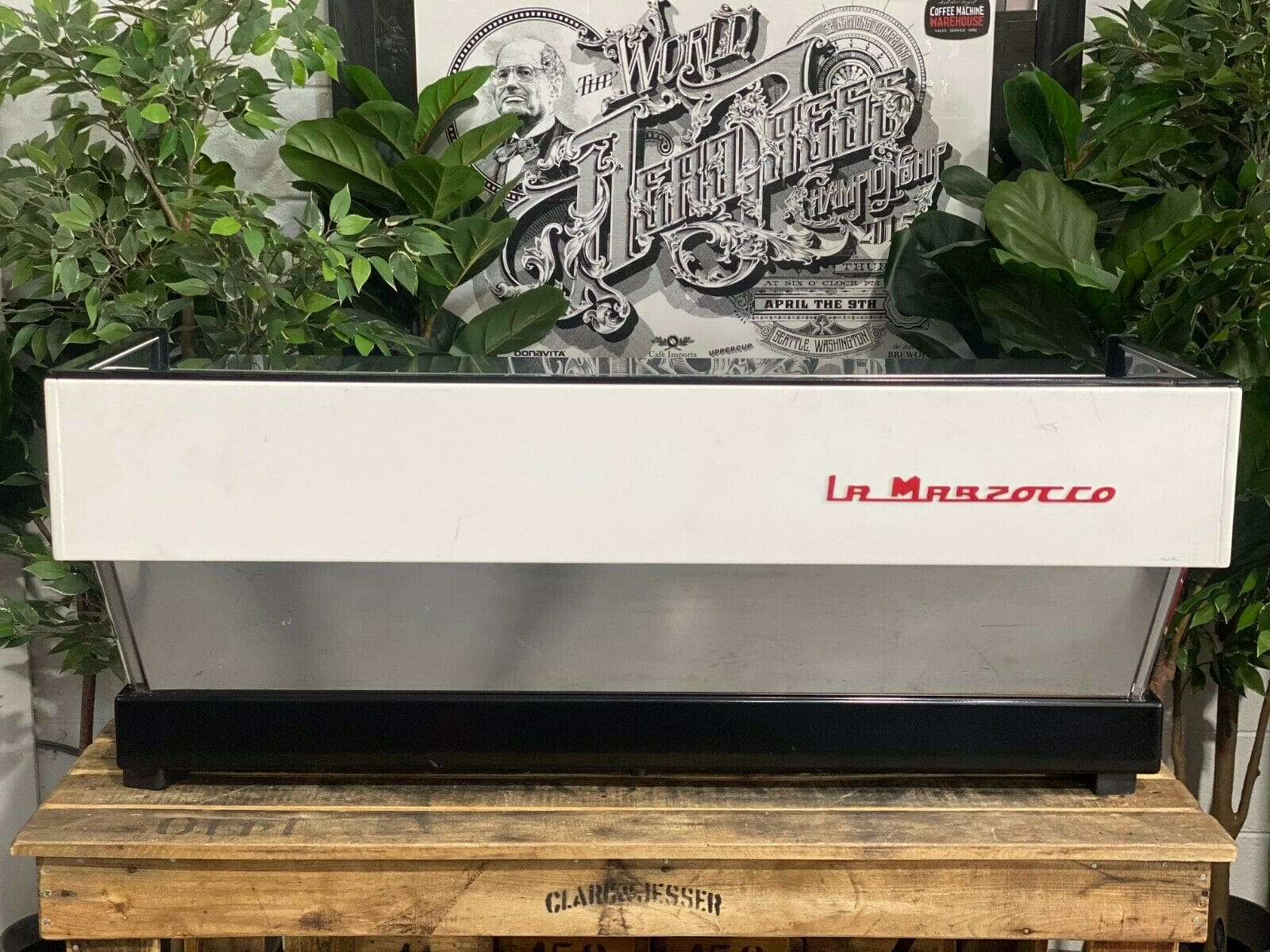 La Marzocco Linea Classic 4 Group Coffee Machine White - Used