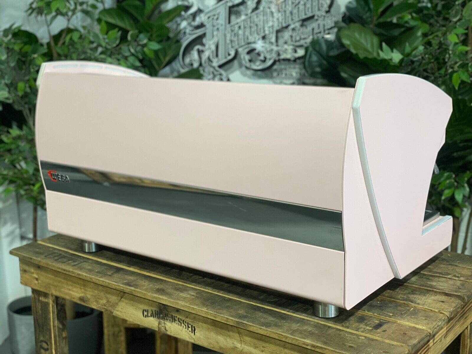 Wega Polaris Tron 3 Group Pink - Used