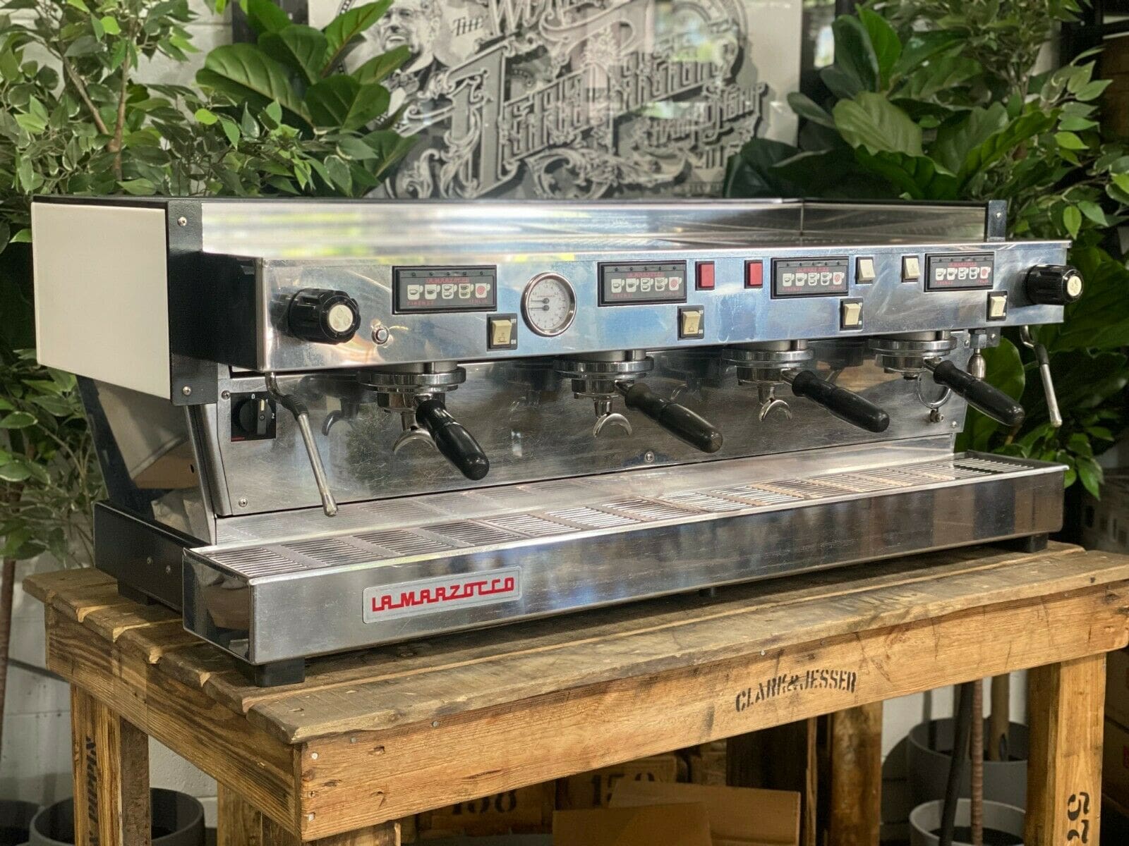La Marzocco Linea Classic 4 Group Coffee Machine White - Used