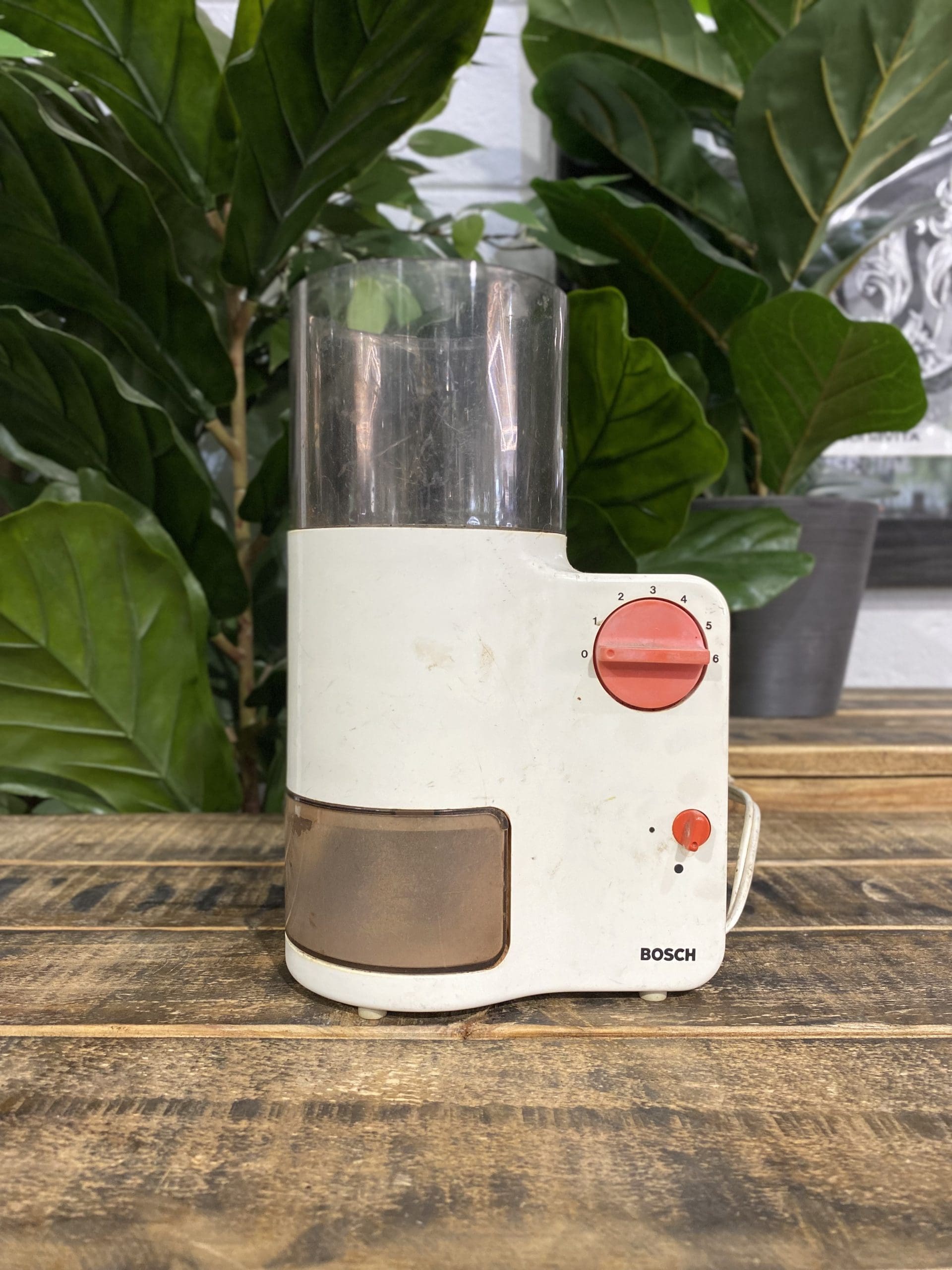 #306 1980’s Small Electric Coffee Maker Cream
