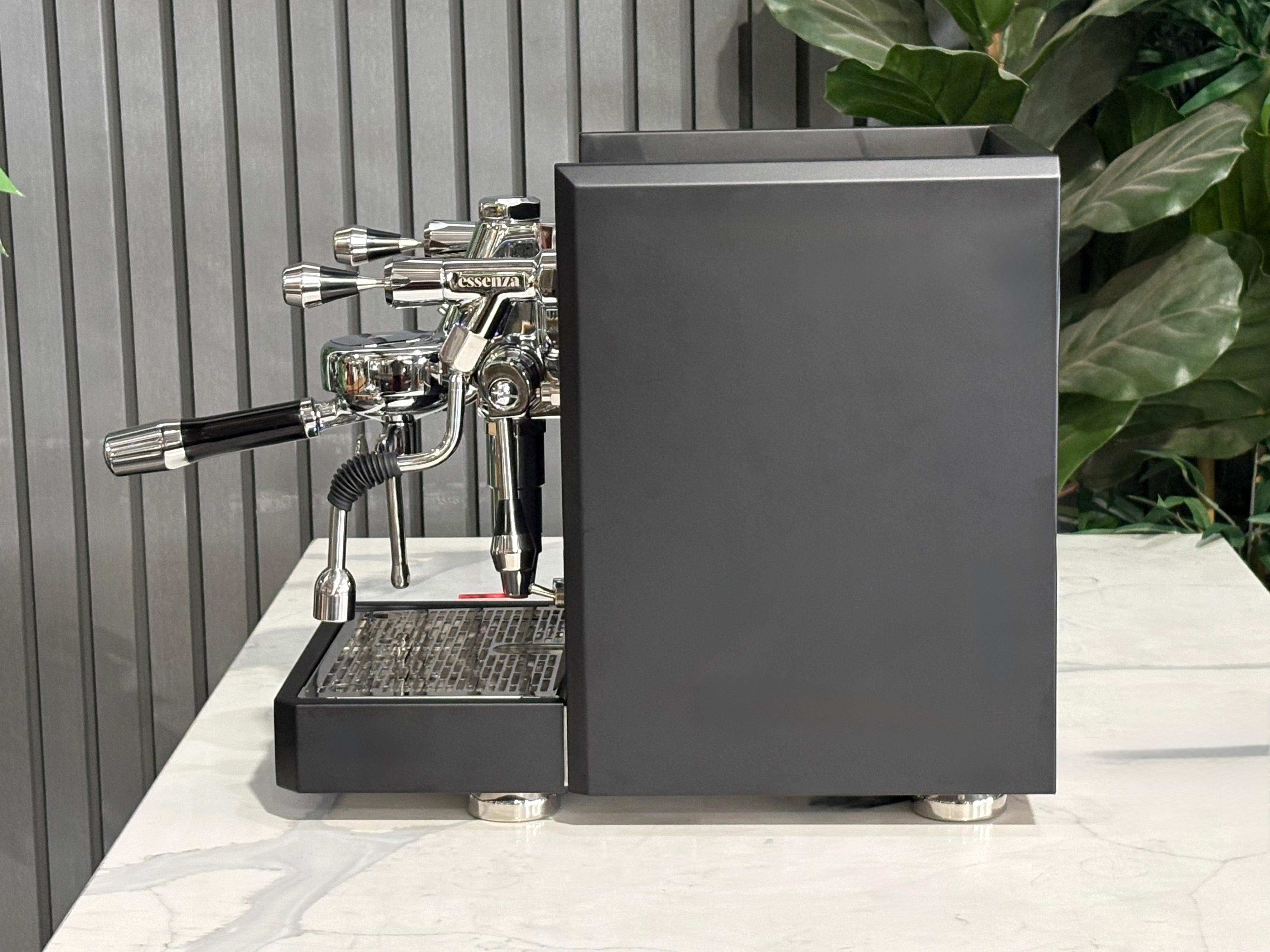 Essenza Modena 1 Group Coffee Machine Black - New
