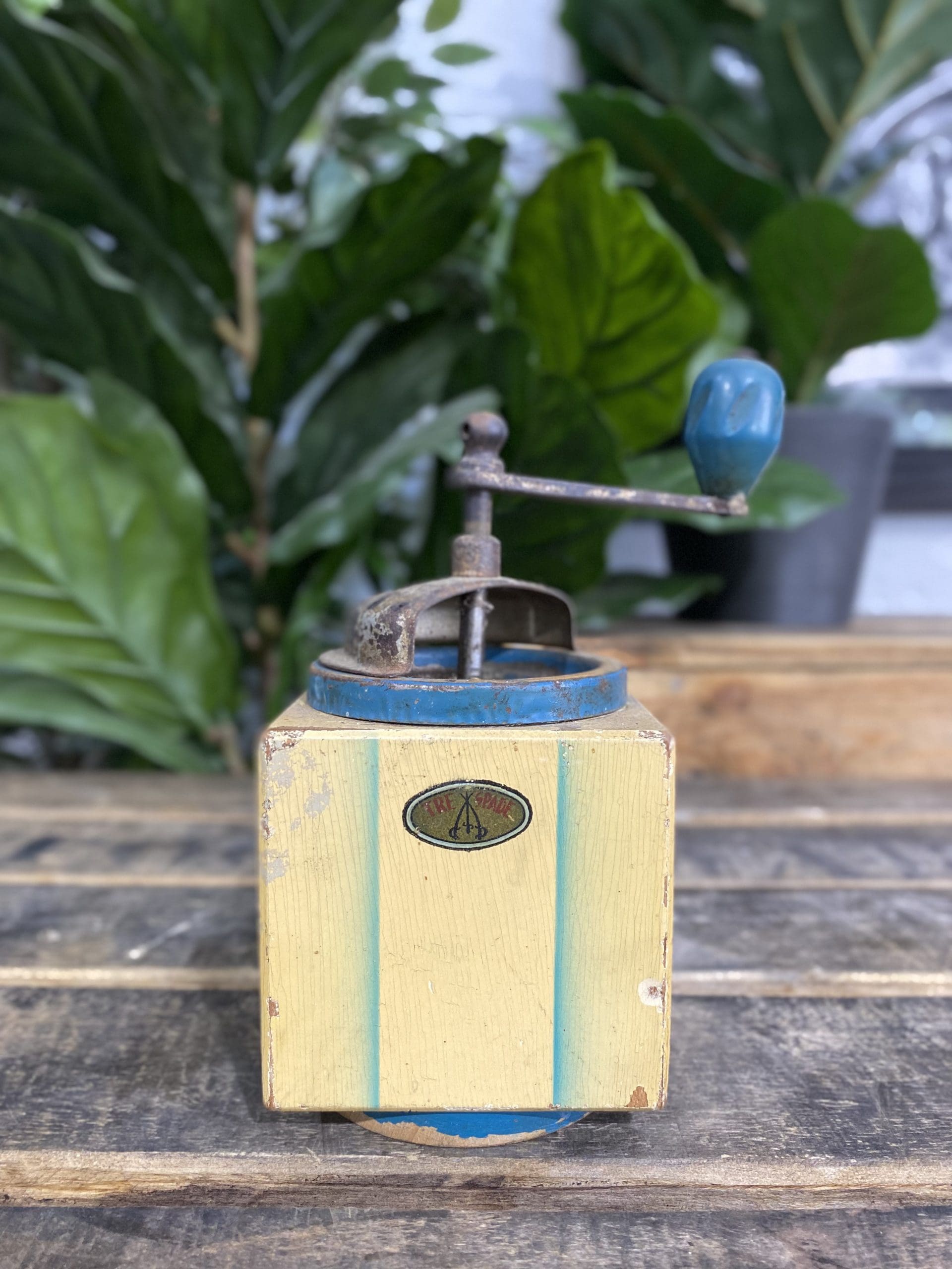 1930’s Working Tre Spade Wooden Hand Coffee Grinder