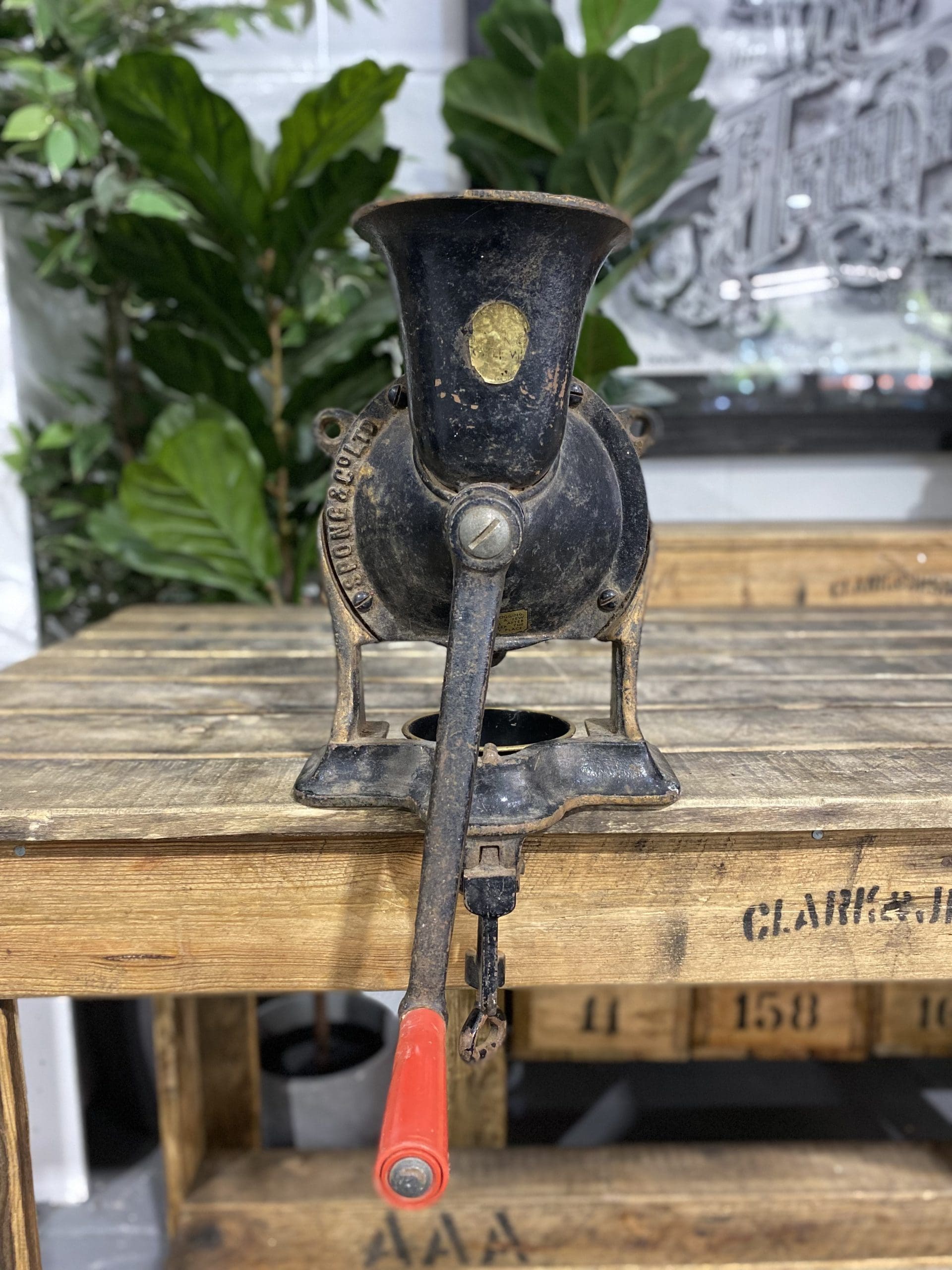 #90 1856 No. 4 Large Spong & Co Ltd Bench Mounted Hand Grinder