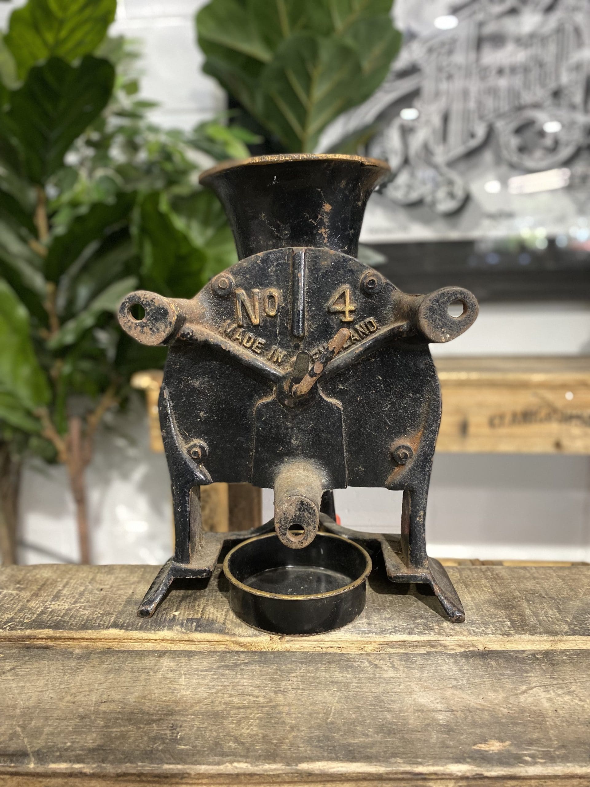#90 1856 No. 4 Large Spong & Co Ltd Bench Mounted Hand Grinder