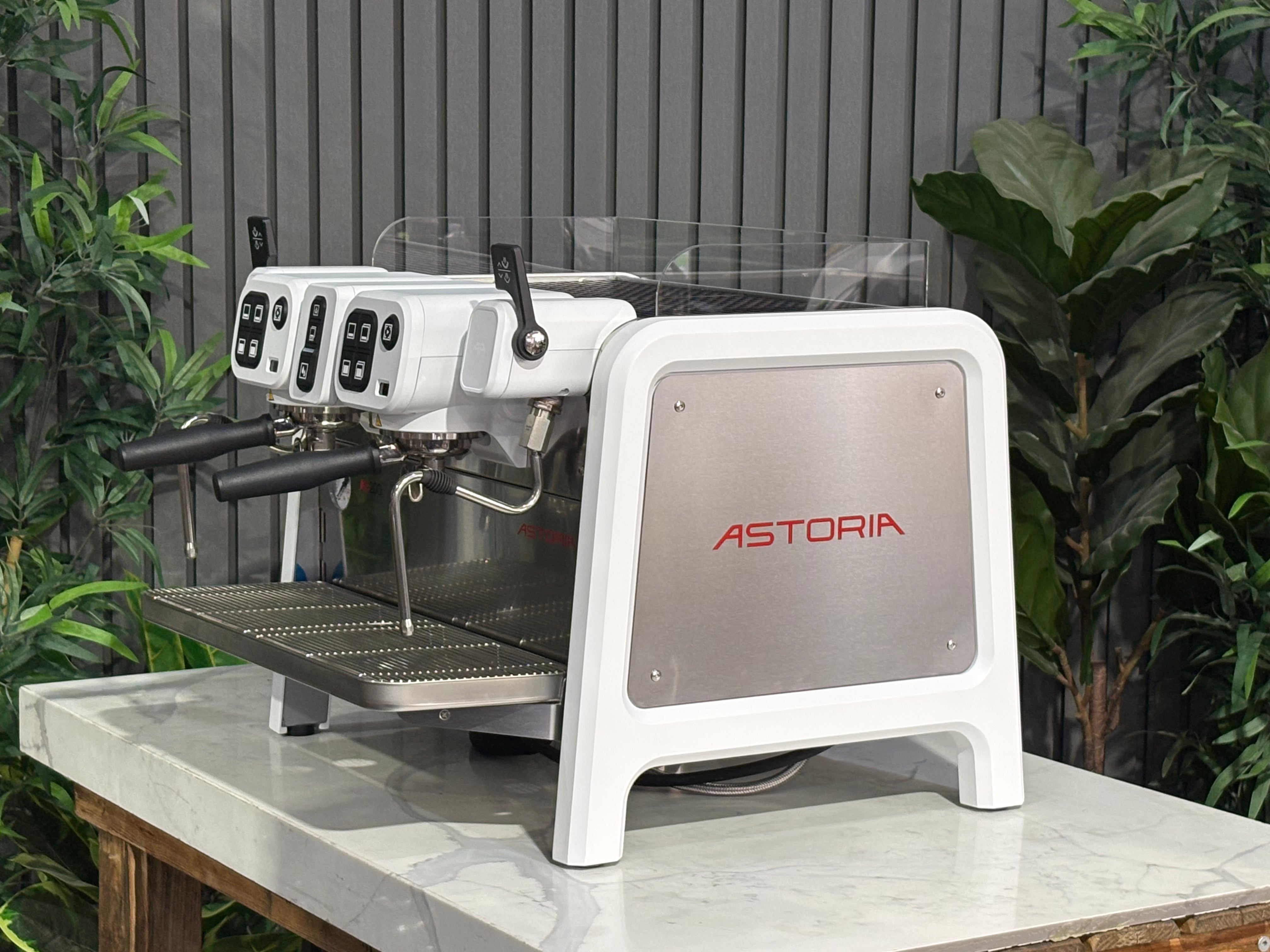 Astoria AB200 2 Group Compact White – New