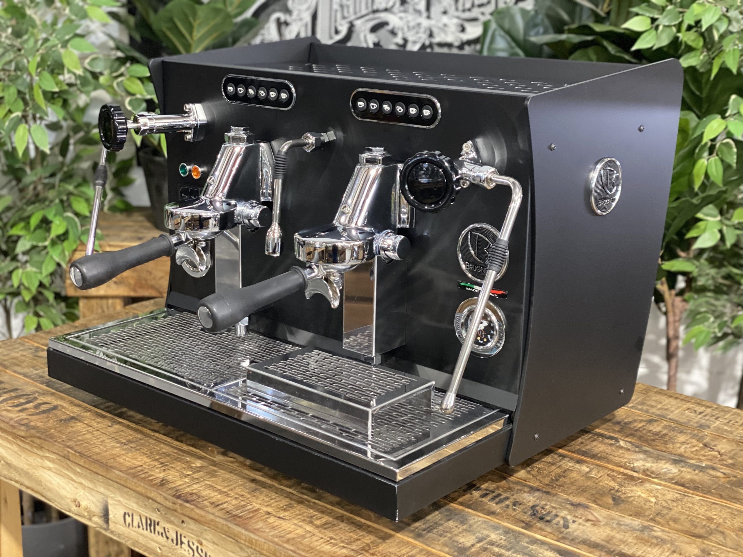 Brugnetti Giulia Manufactum 2 Group Black Espresso Coffee Machine