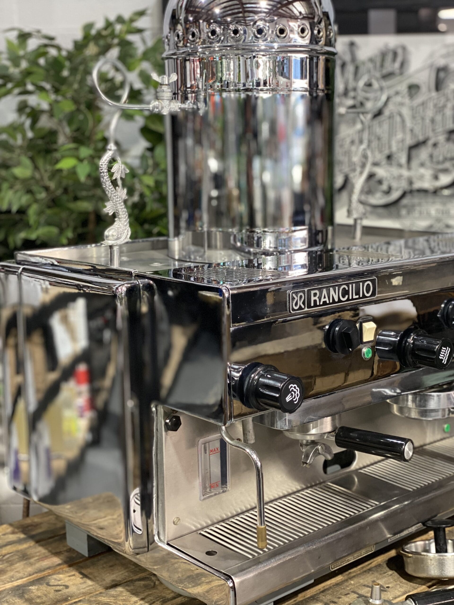 Rancilio 1980 Vintage Z9 Semi Automatic 2 Group- Chrome