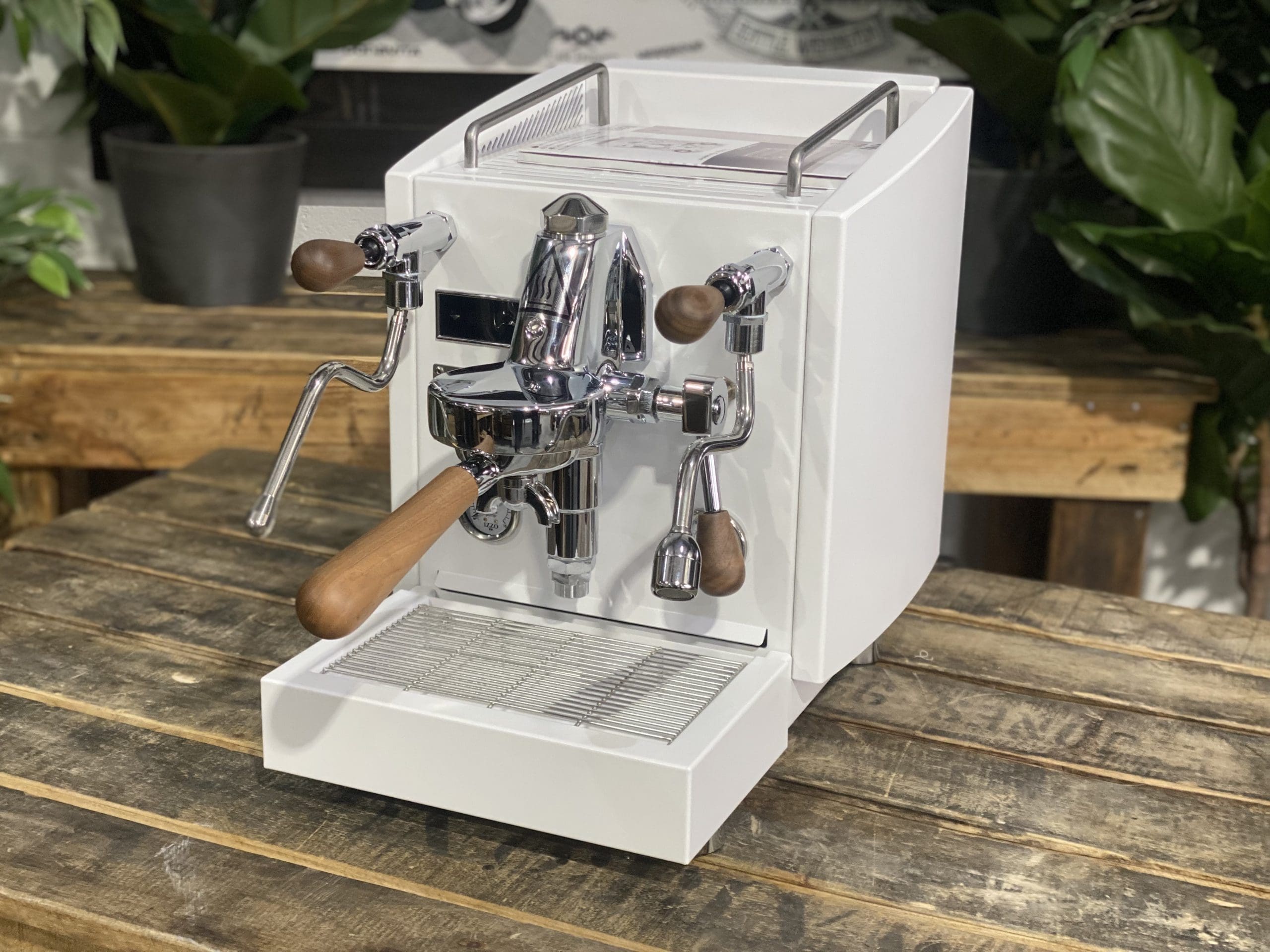 Izzo Vivi PID  1 Group  Casa Espresso White & Timber  - New