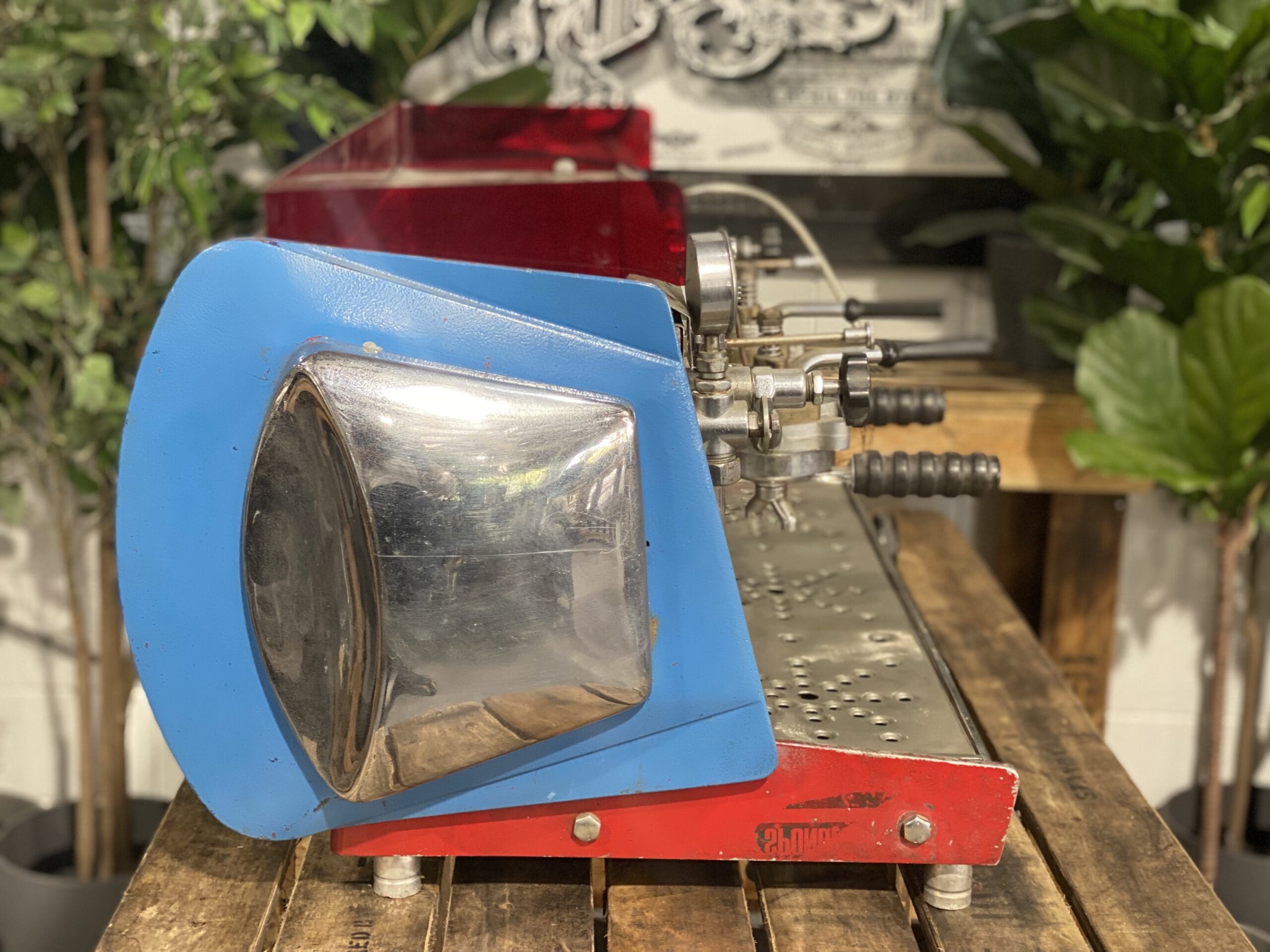 La Dorio Atlas Vintage Lever 2 Group Red & Blue