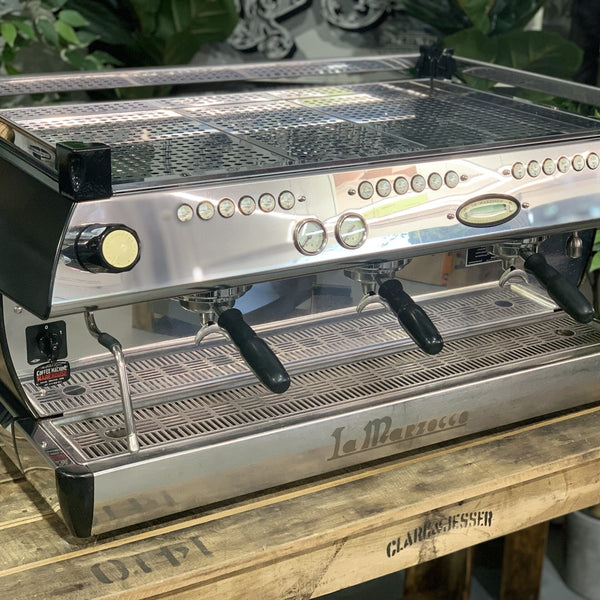 La-Marzocco-GB5-Black-Gold-3-