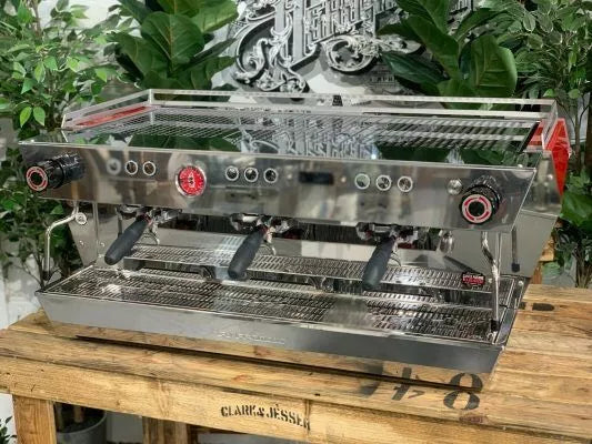 La Marzocco KB90 3 Group Red - New