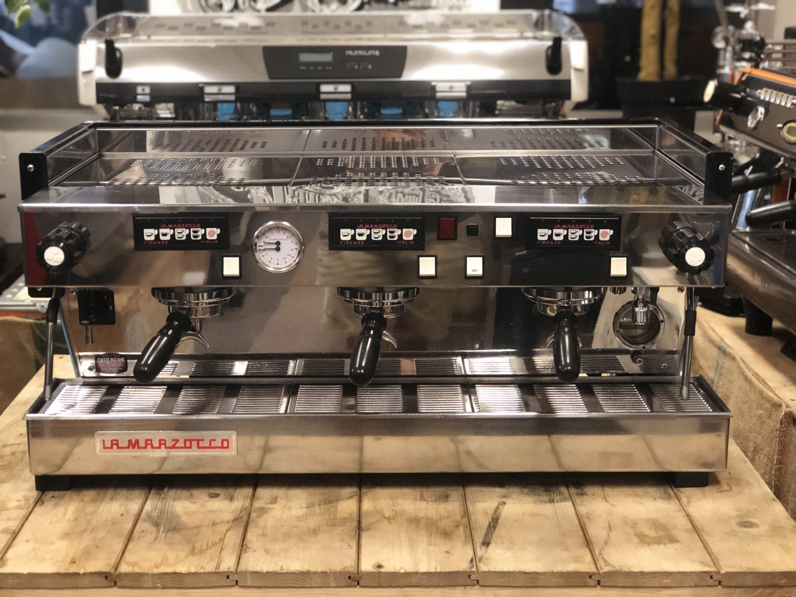 La Marzocco Linea Classic 3 Group Baby Blue