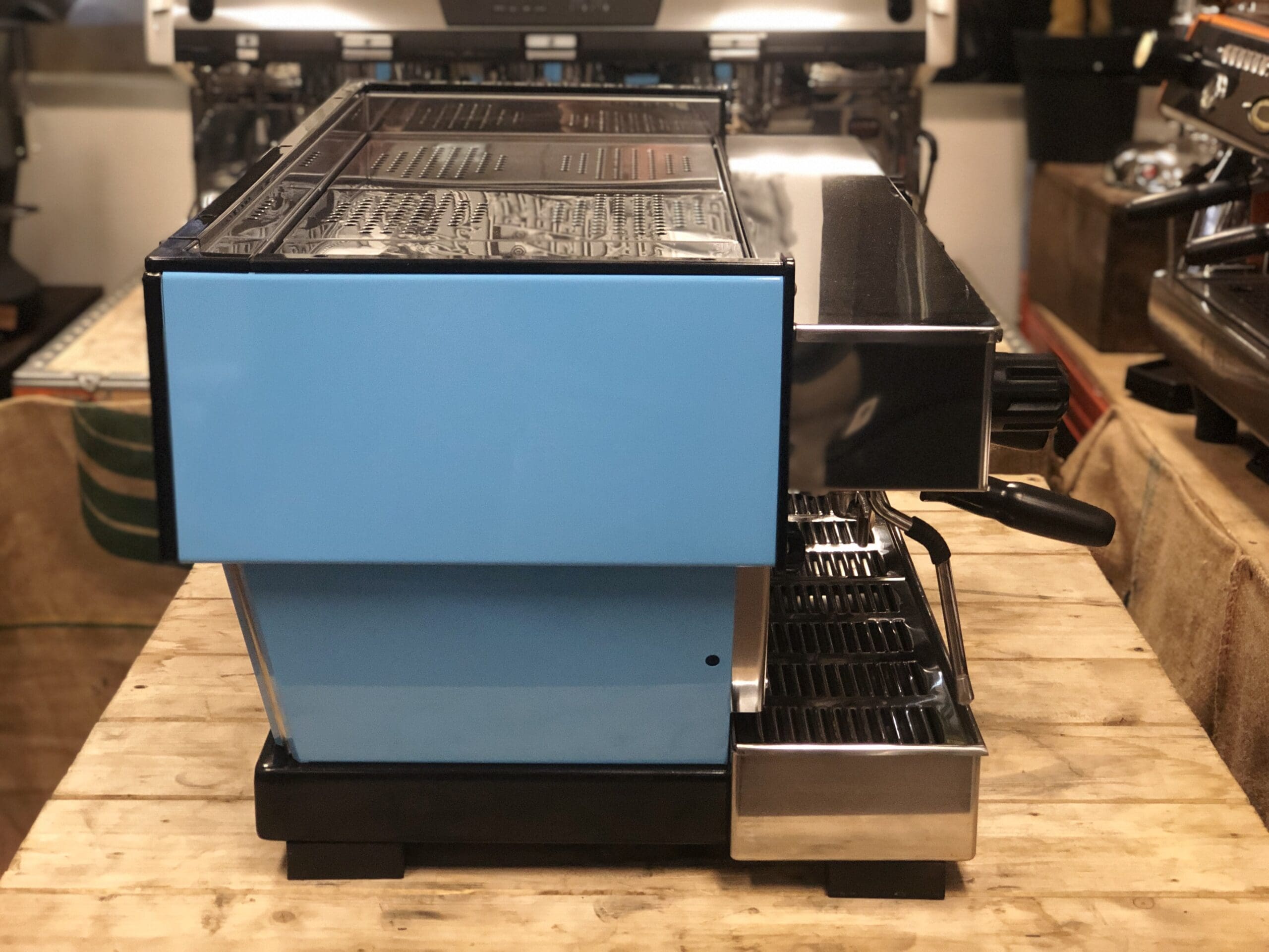 La Marzocco Linea Classic 3 Group Baby Blue