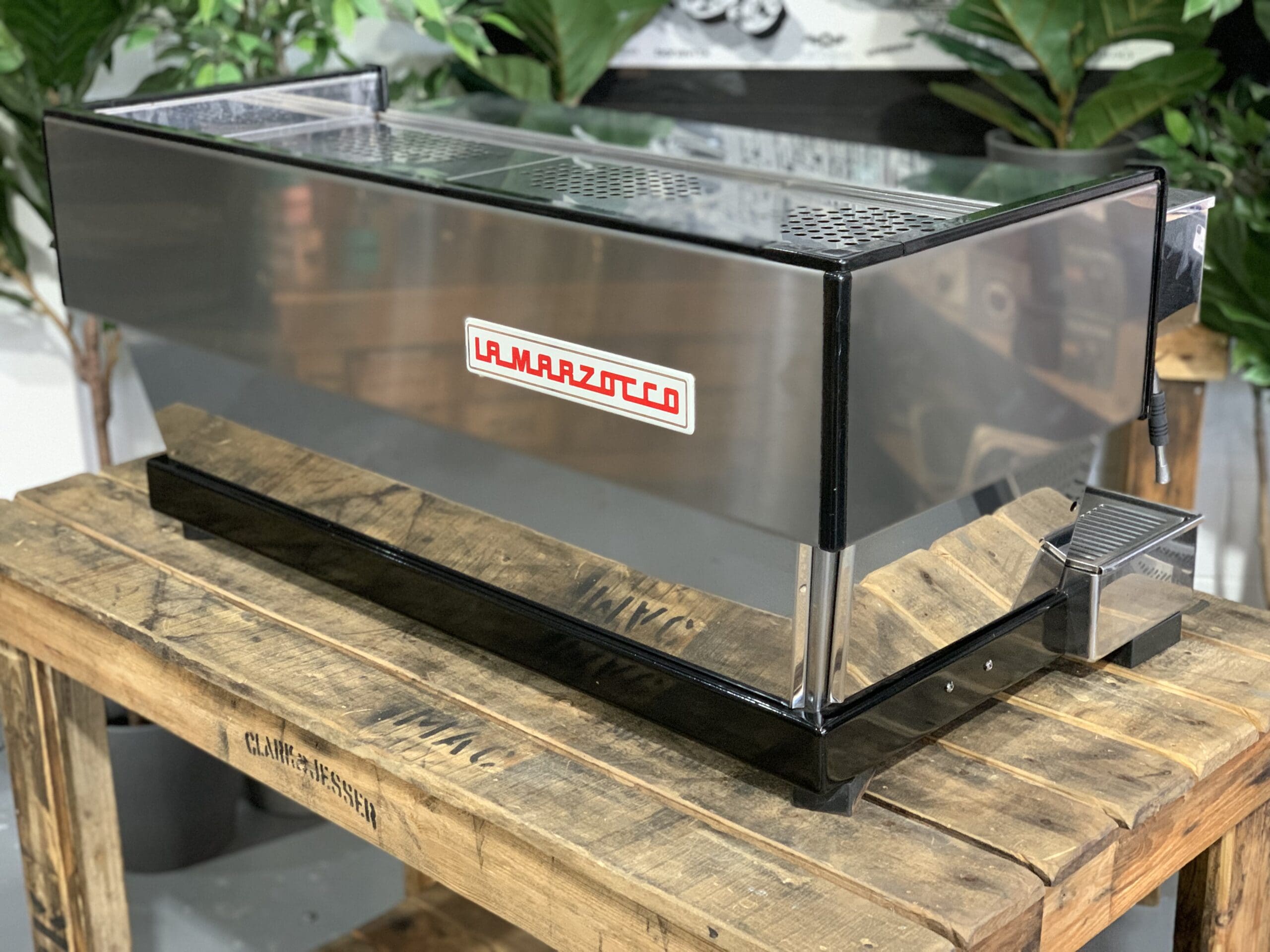 La Marzocco Linea Classic American Oak Timber MP 3 Group Stainless Steel