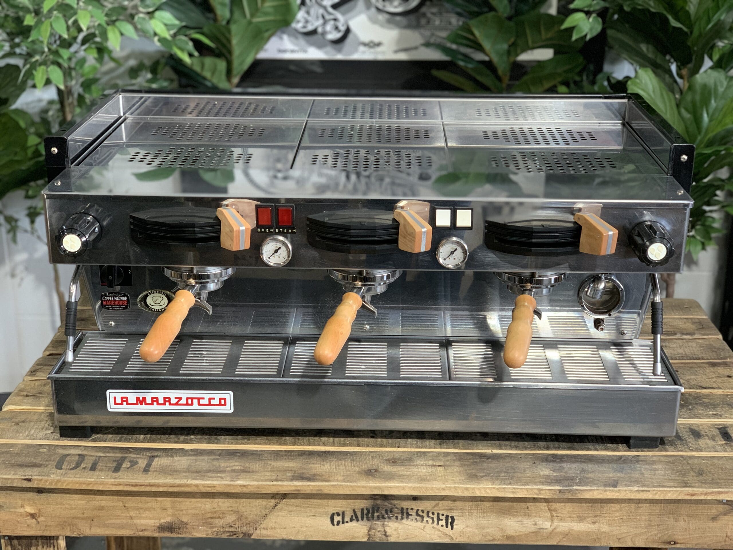 La Marzocco Linea Classic Huon Pine Timber MP 3 Group Stainless Steel