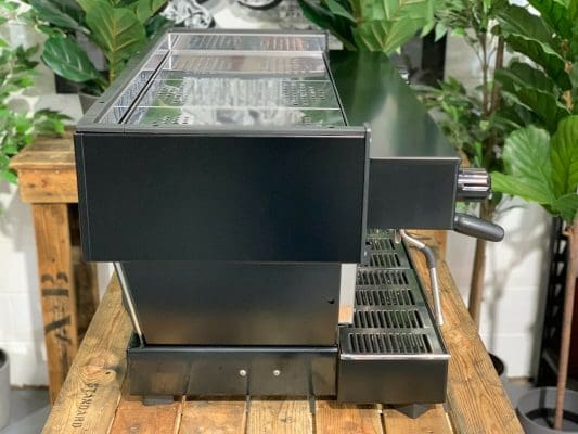 La Marzocco Linea Classic 3 Group Black on Black