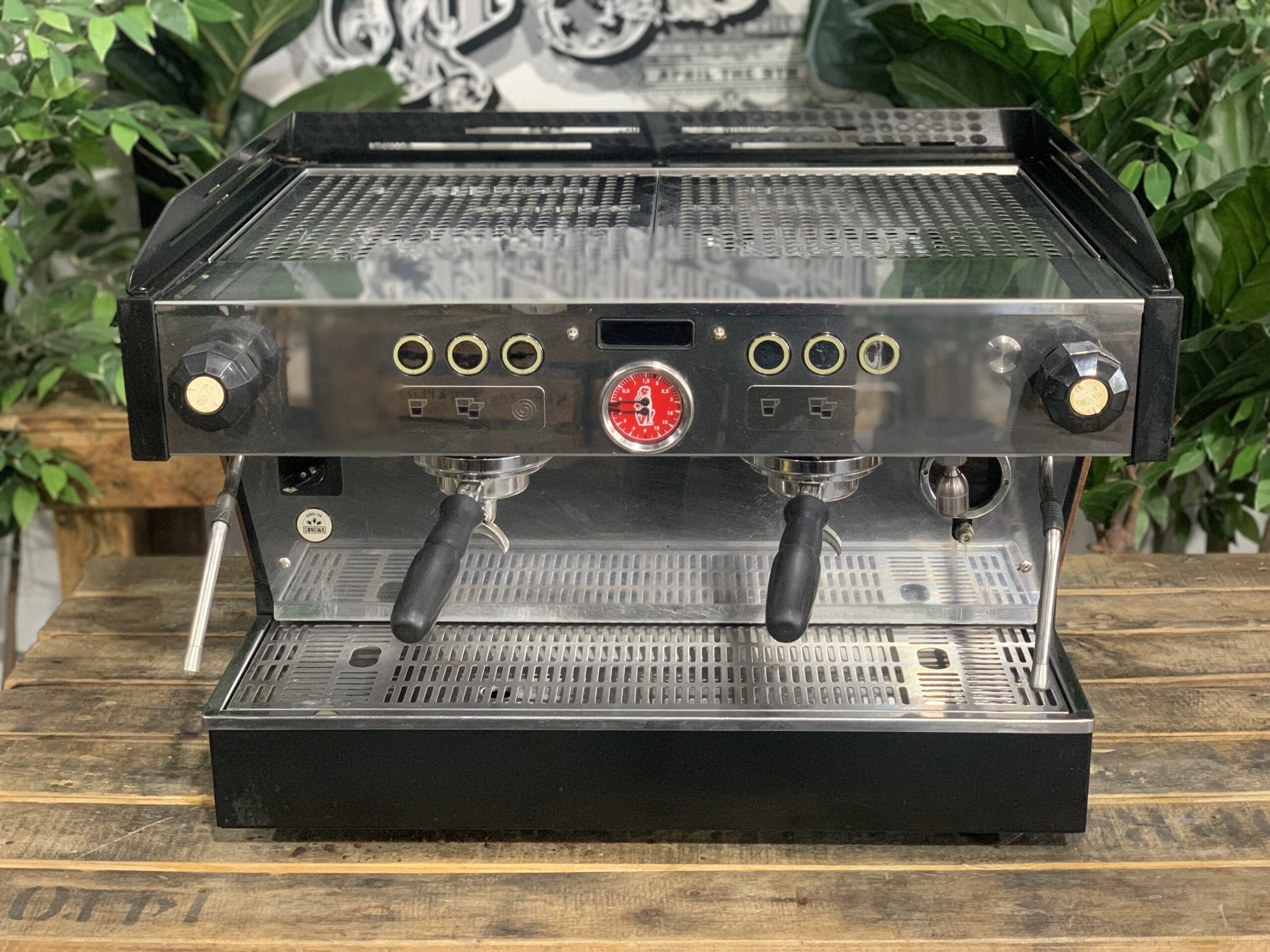 La Marzocco Linea PB Custom Wood 2 Group Black