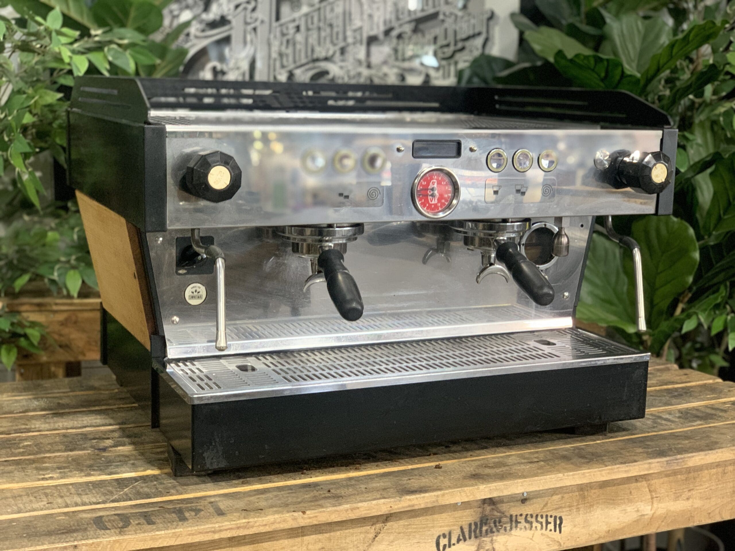 La Marzocco Linea PB Custom Wood 2 Group Black