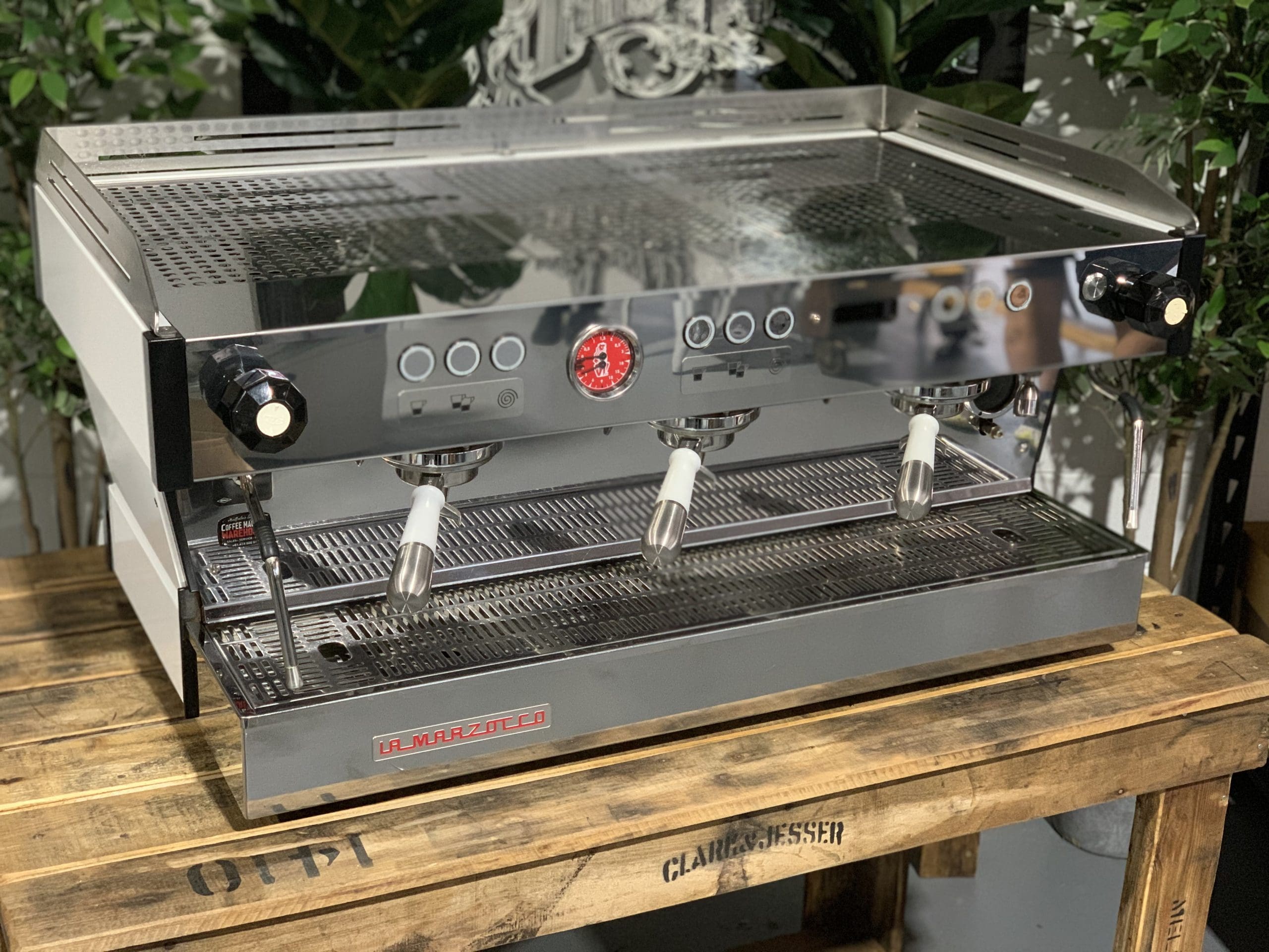 La Marzocco Linea PB 2 Group White & Black w. Pesado's