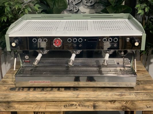 La Marzocco Linea PB 3 Group White & Green