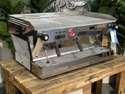 La Marzocco Linea PB 3 Group - New