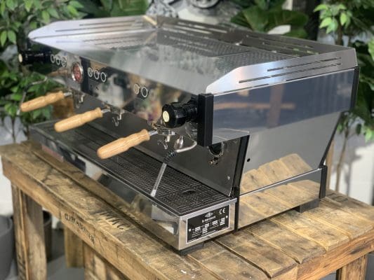 La Marzocco Linea PB 3 Group Black w. Timber Handles