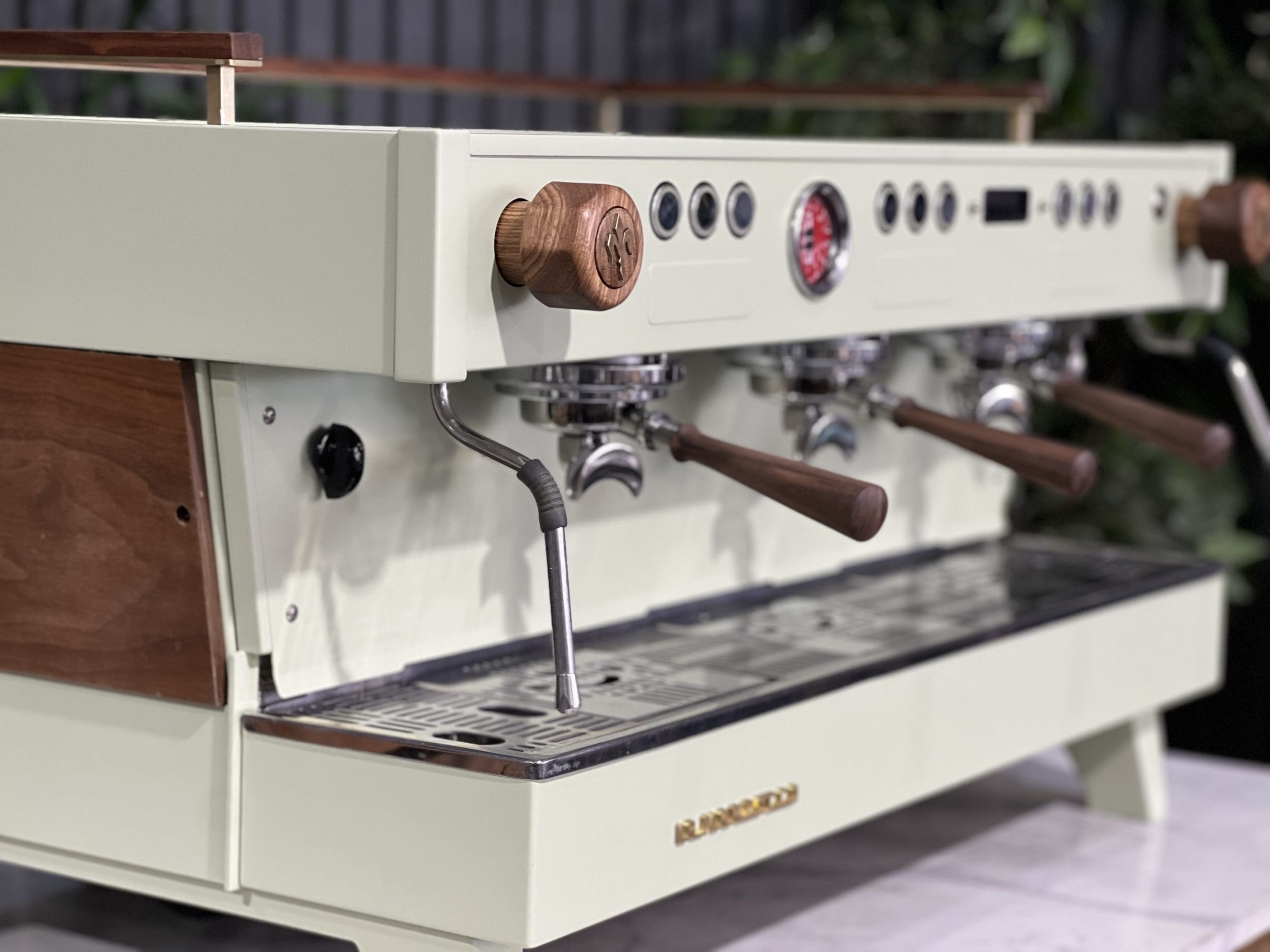 La Marzocco Linea PB 3 Group ABR Sage Green & Timber